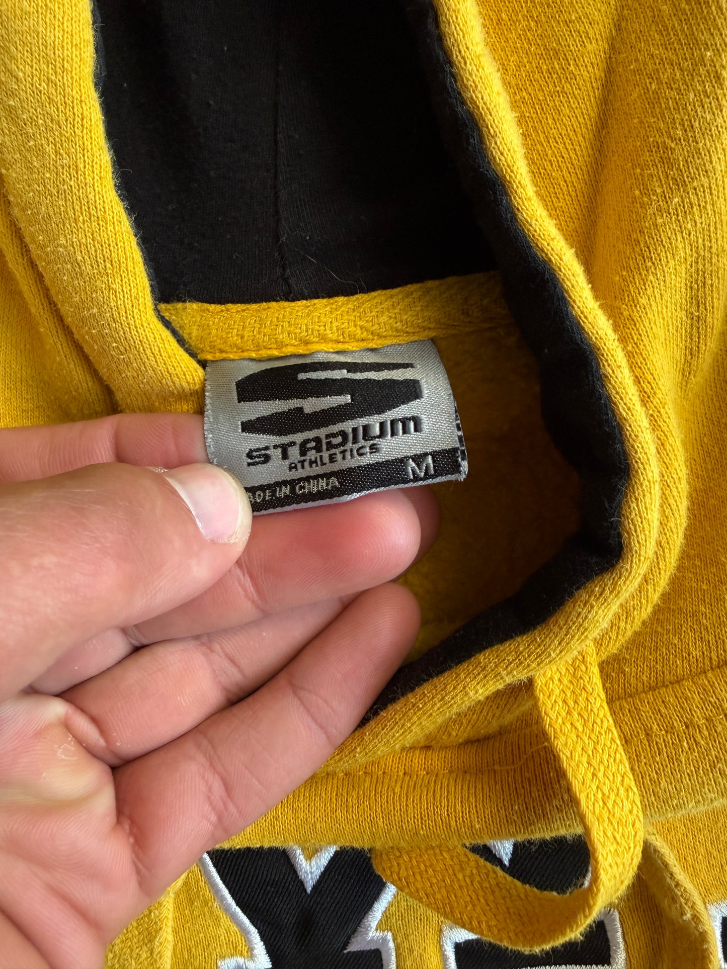 (M) Iowa Hawkeyes Hoodie