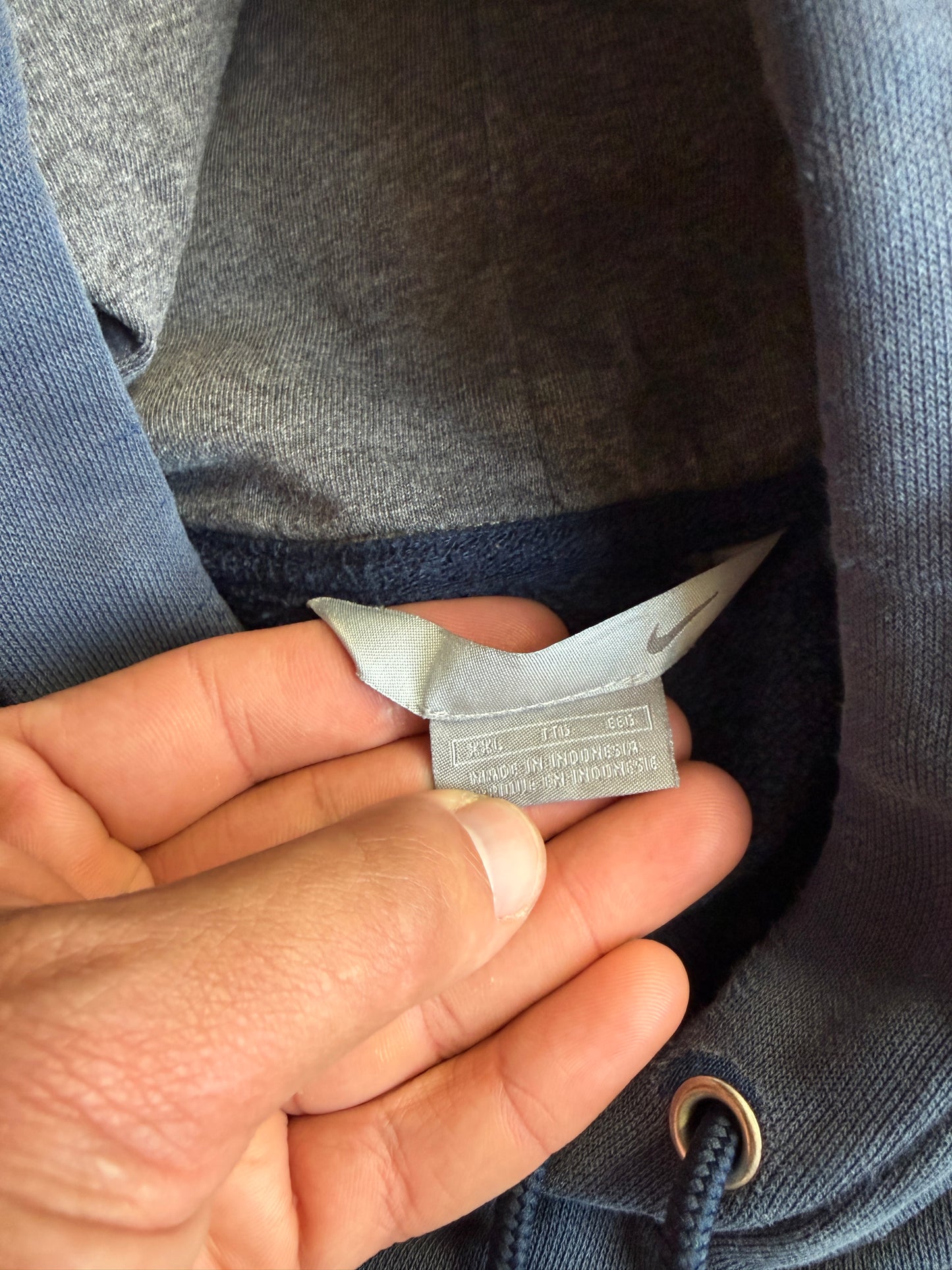 (XXL) Navy Nike Small Swoosh Hoodie