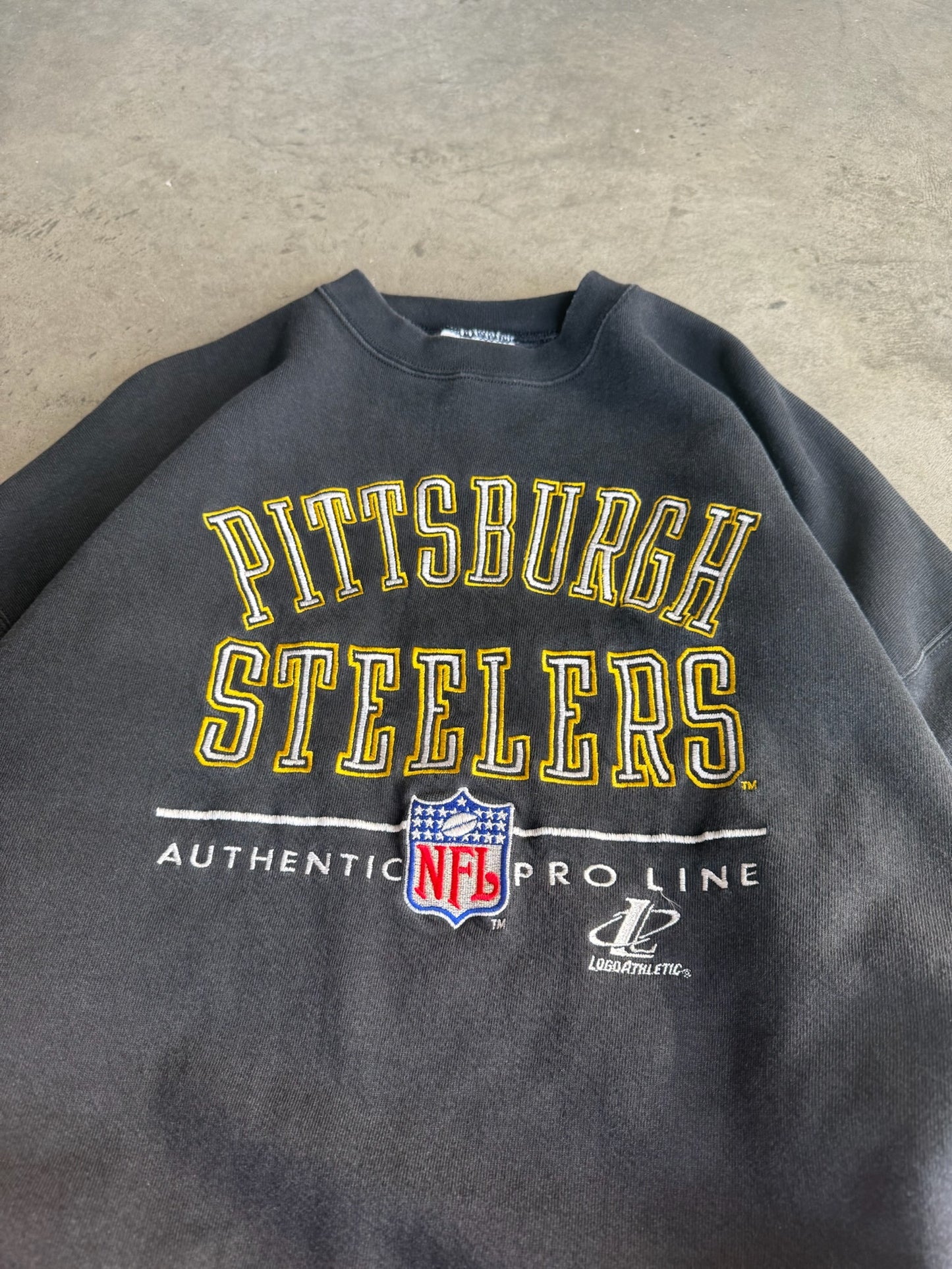 (XL) Pittsburgh Steelers Logo Athletic Crew