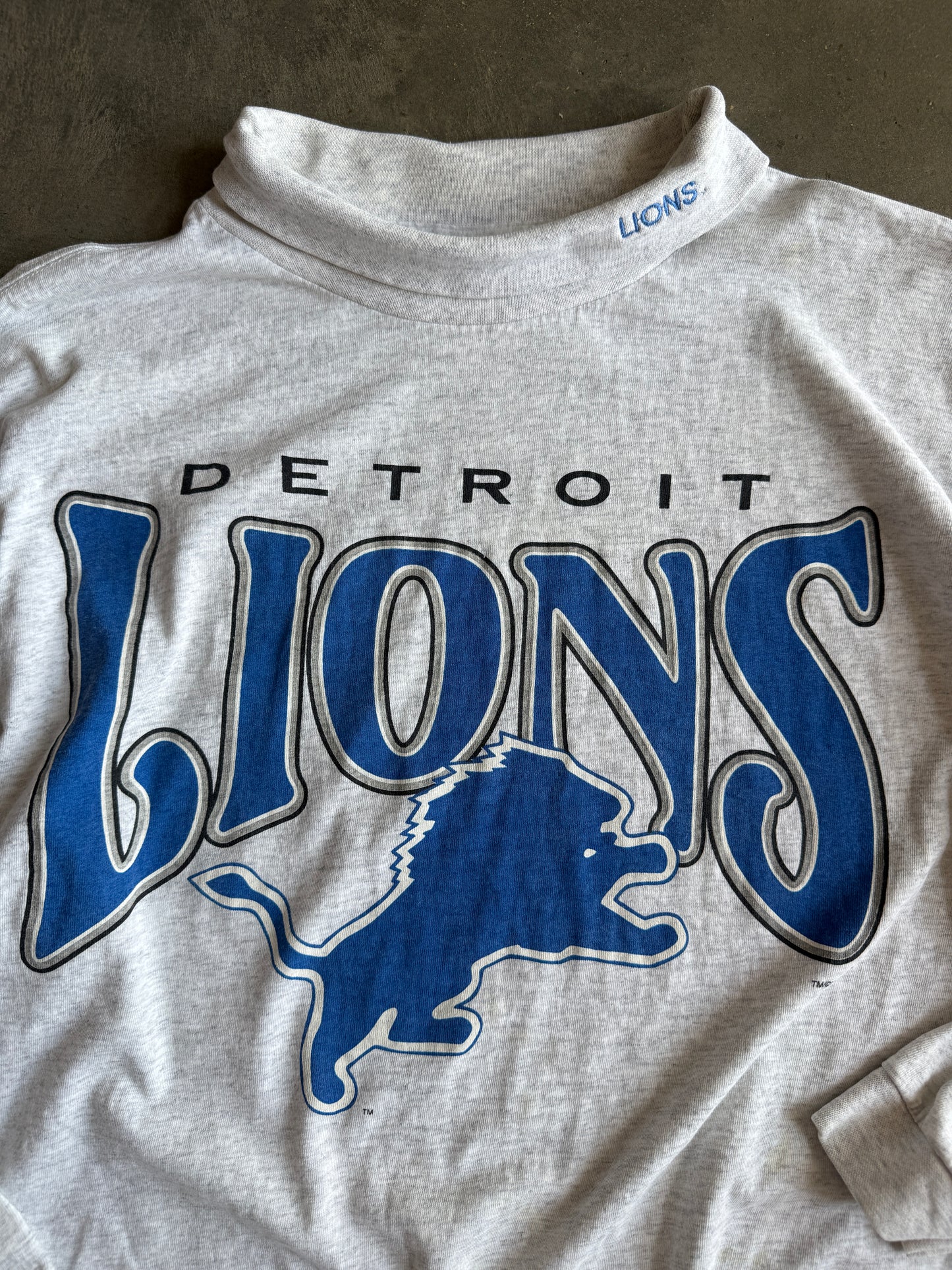 (XL) Detroit Lions Turtle Neck Tee