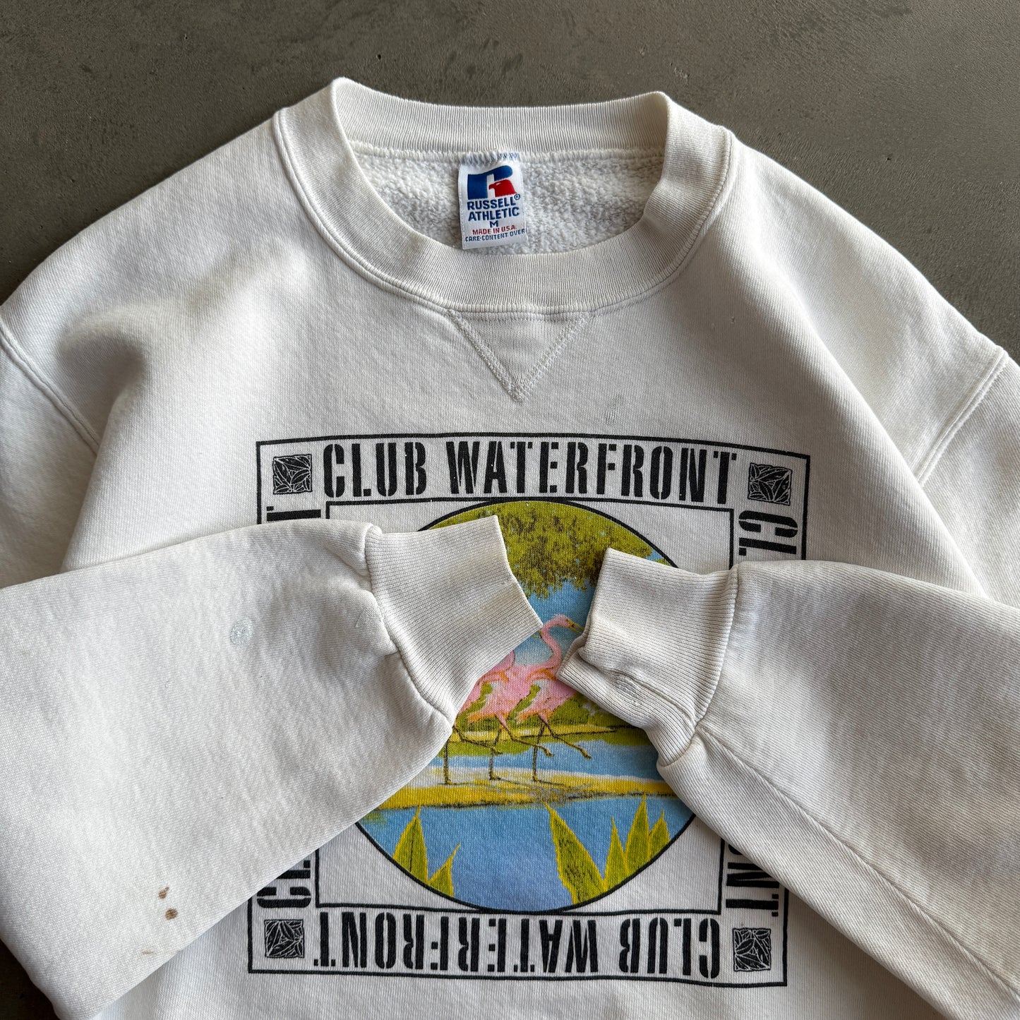 (M) Club Waterfront Crew