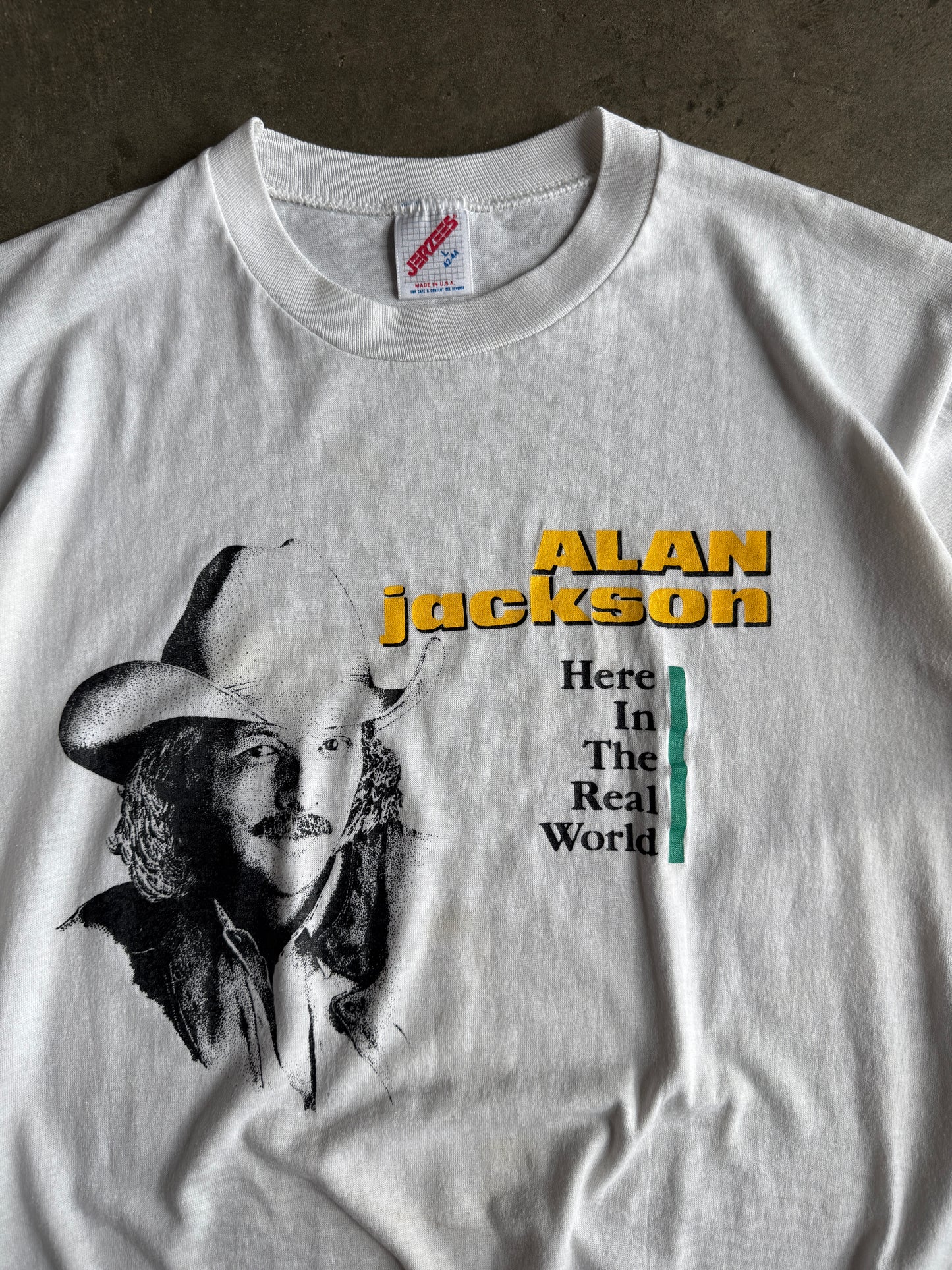 (M) Alan Jackson Tee