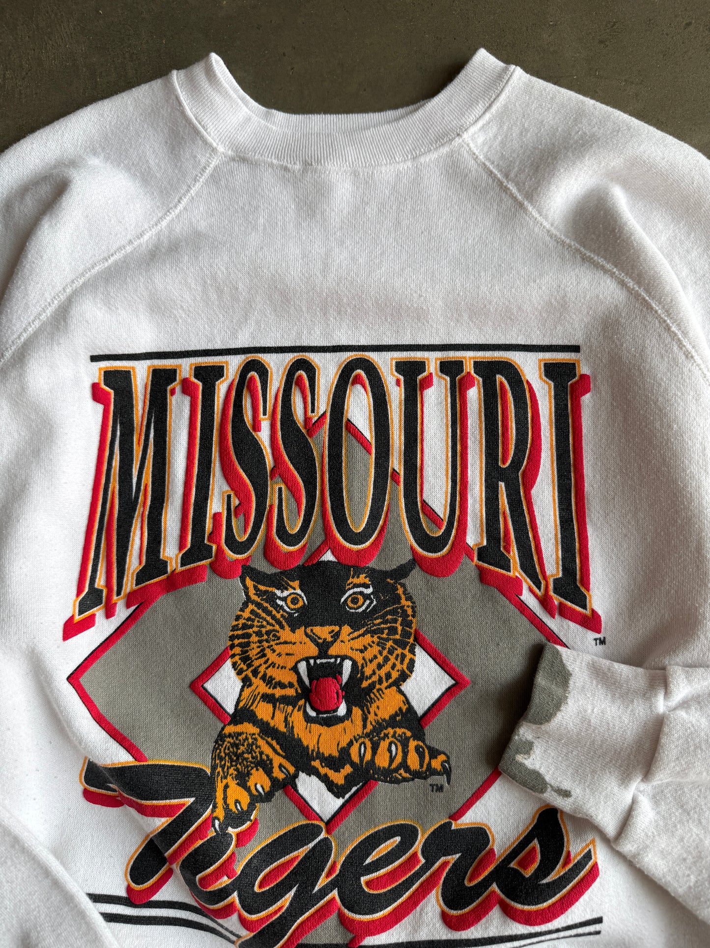 (L) Missouri Tigers Crew