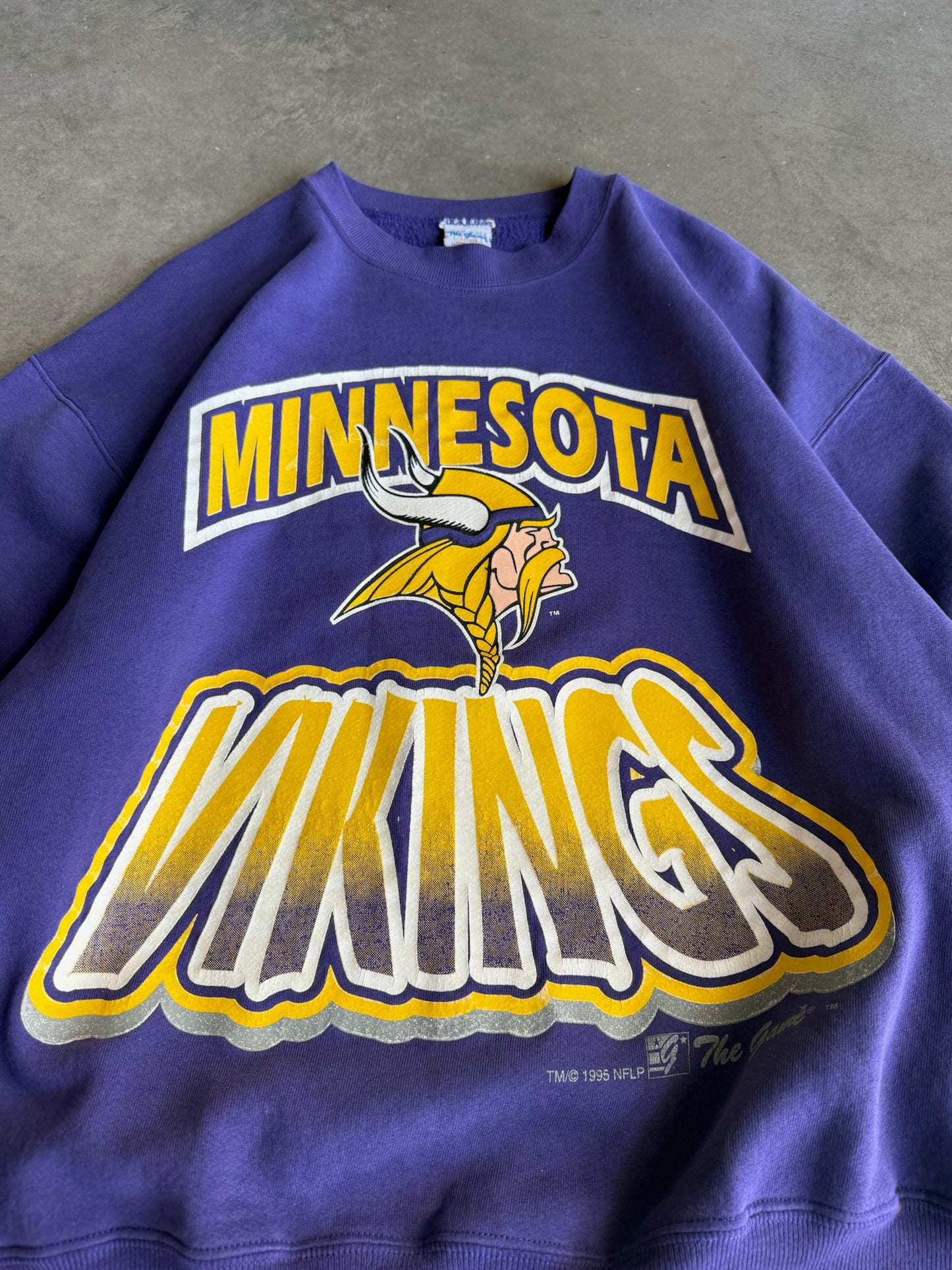 (XL) Minnesota Vikings The Game Crew