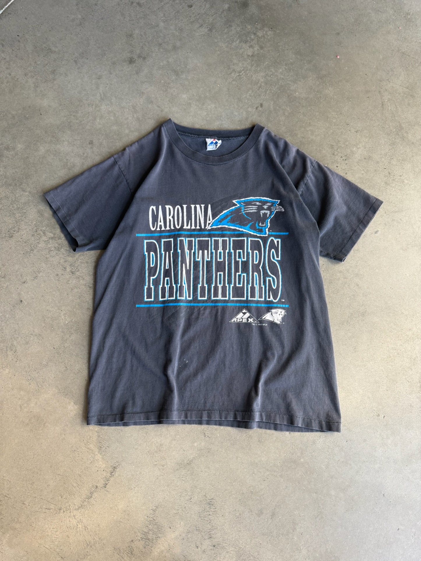 (L) Carolina Panthers Tee