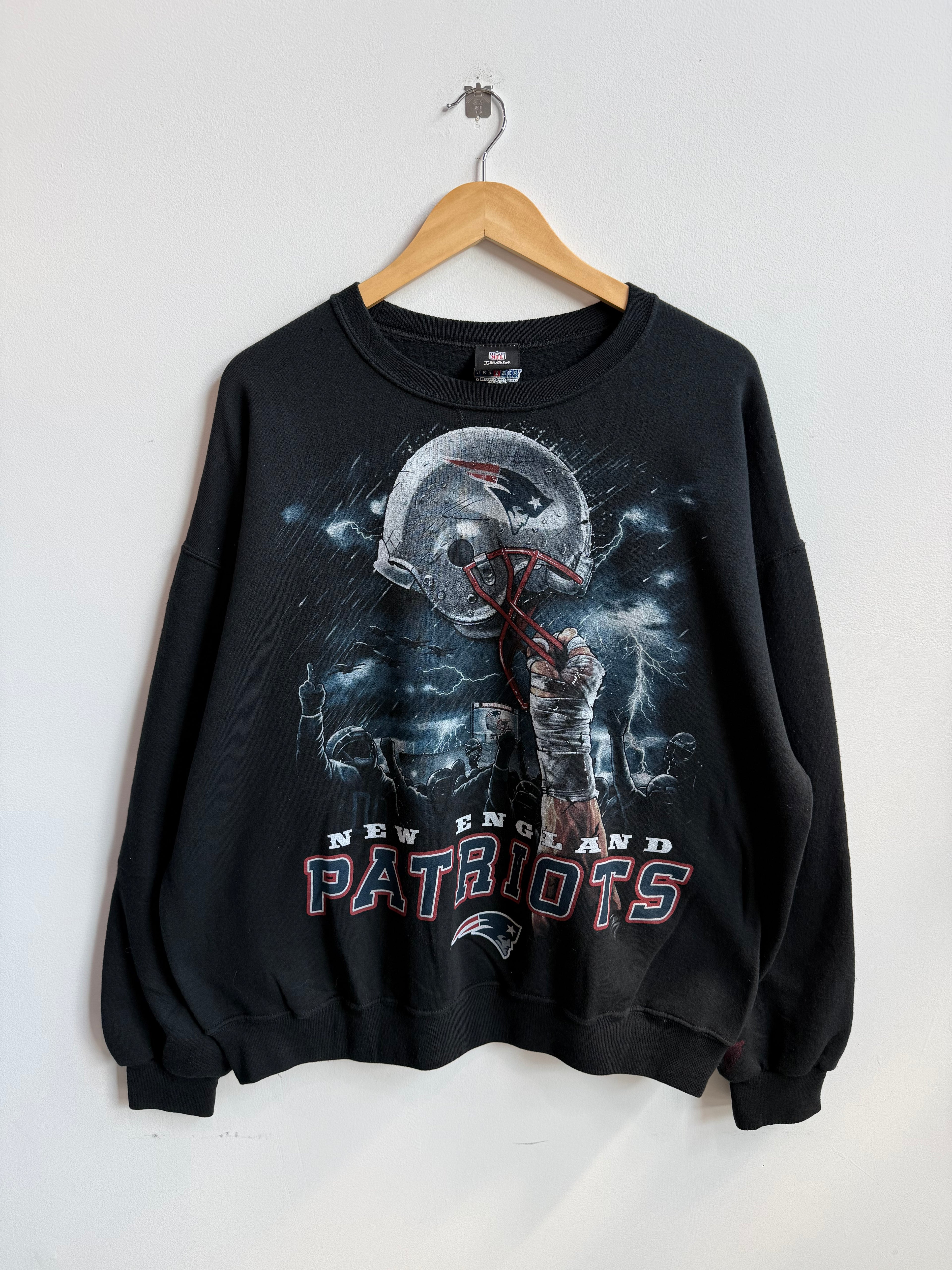 (XL) New England Patriots Crew