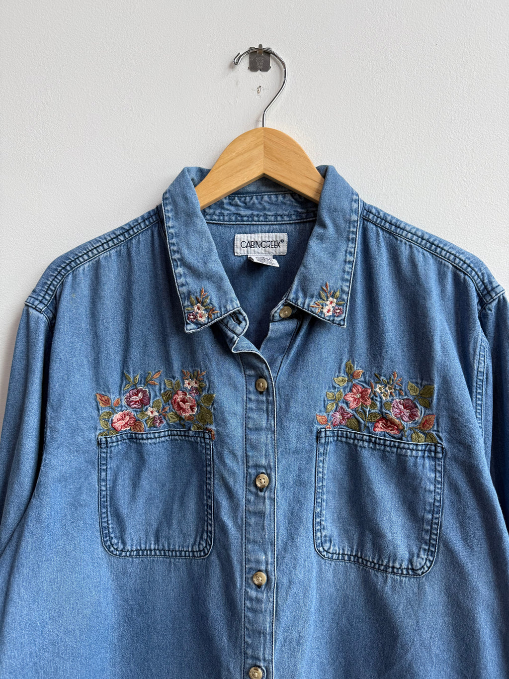 (XL) Floral Button Up Shirt