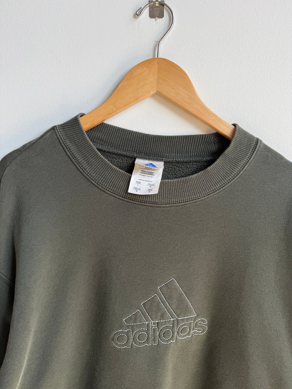 (L) Adidas Crew