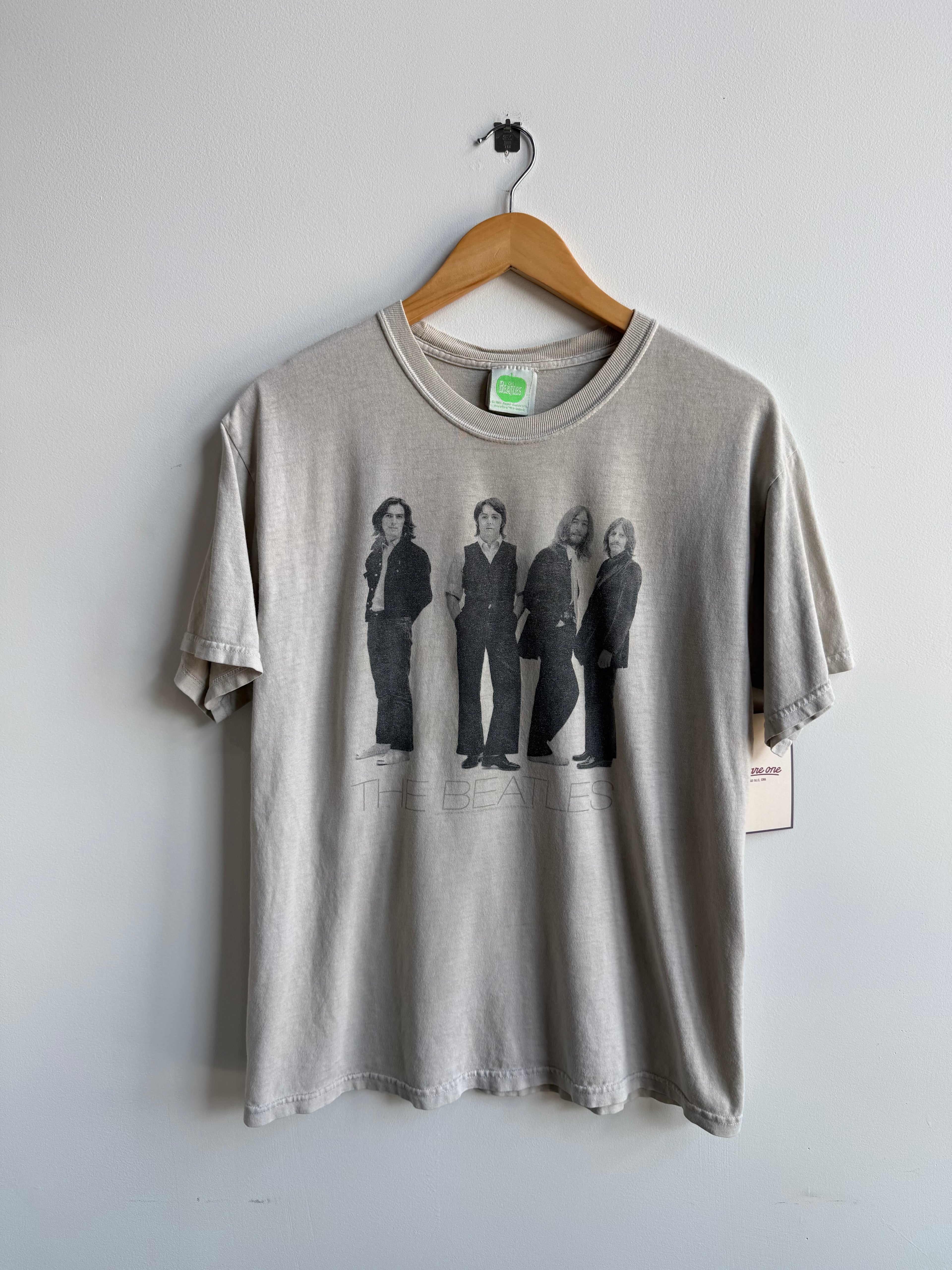(M) The Beatles Tee