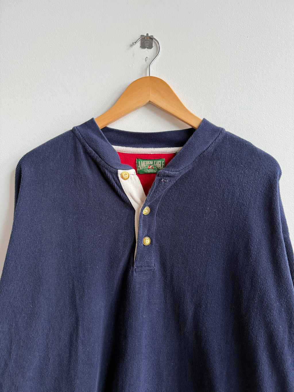 (L) American Eagle Henley Shirt