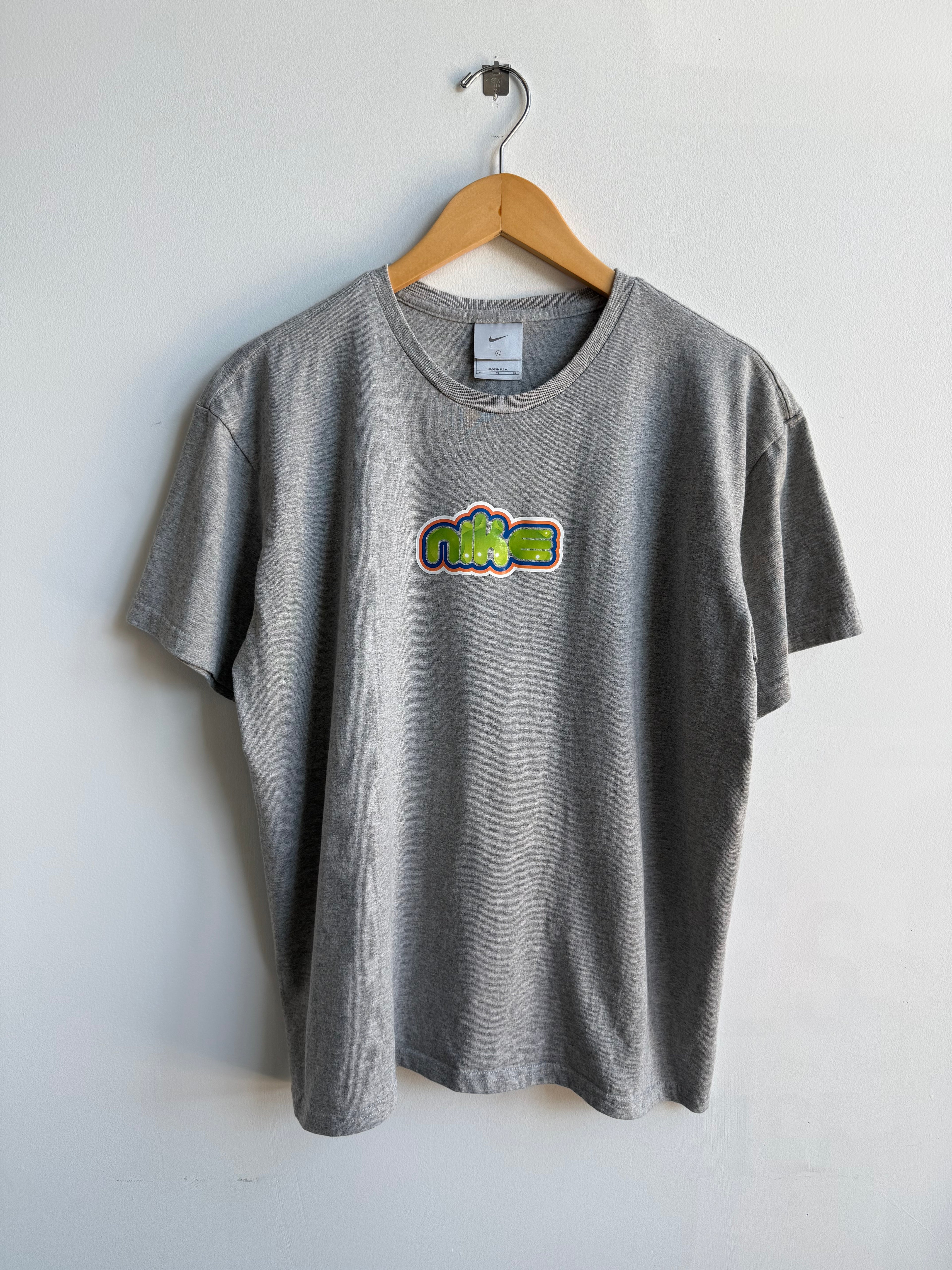 (L) Nike Tee