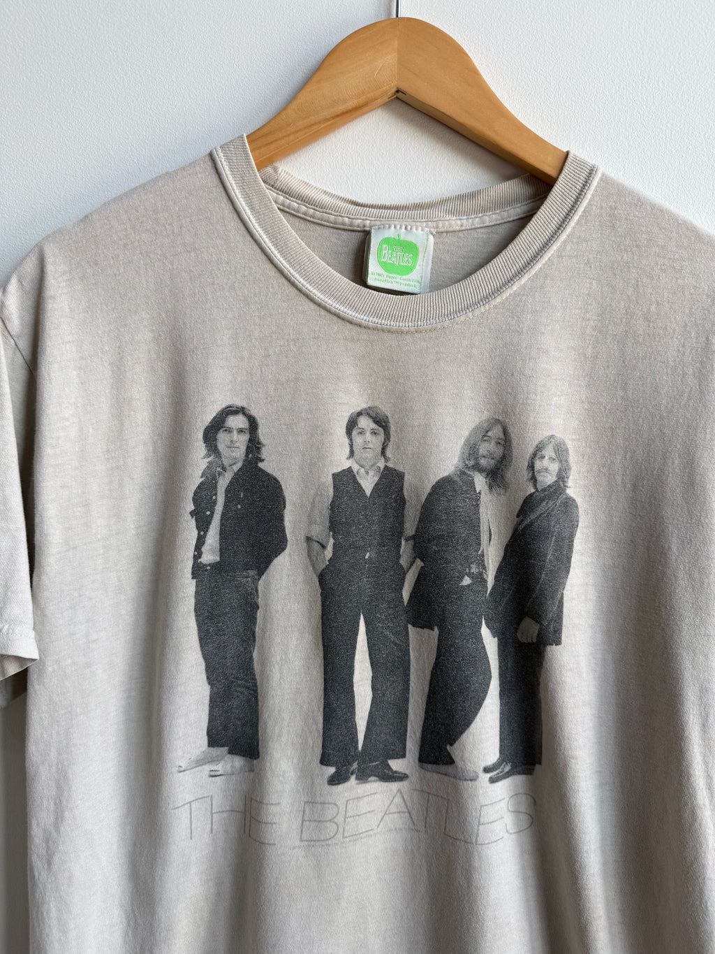 (M) The Beatles Tee