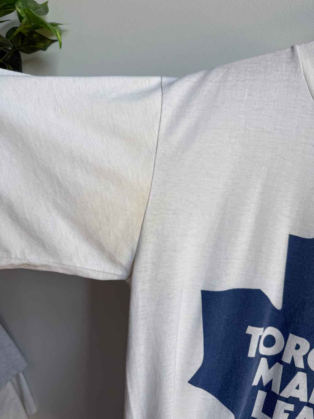 (M) Toronto Maple Leafs Tee