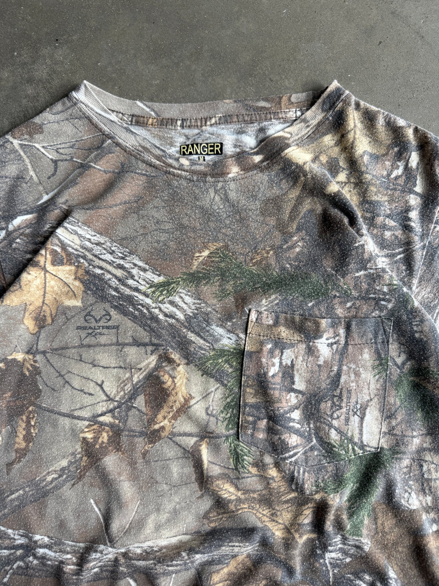 (M) Camo Tee