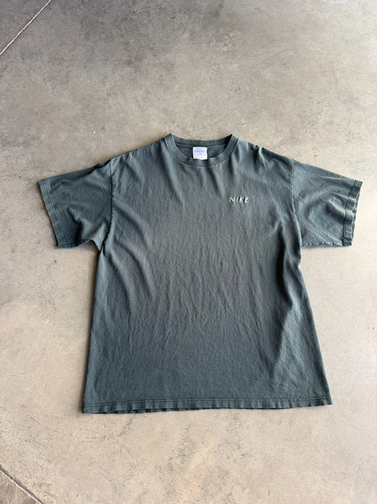 (L) Nike Tee