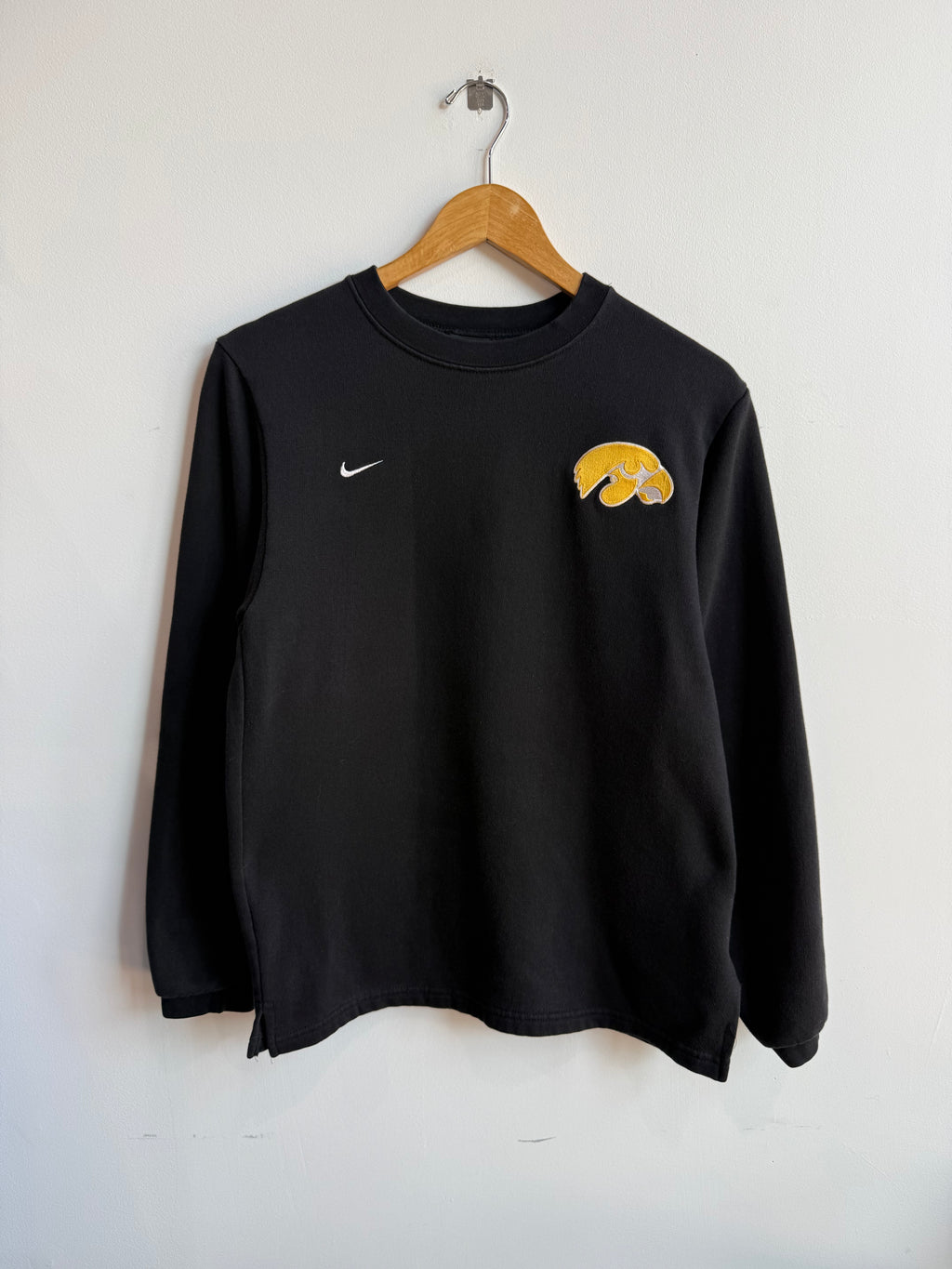 (S) Iowa Hawkeyes Nike Crew