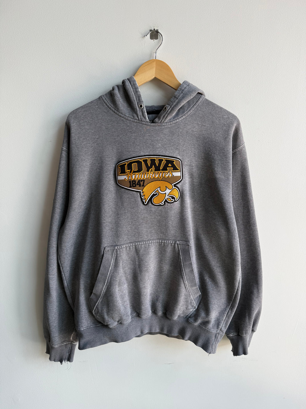 (L) Iowa Hawkeyes Hoodie