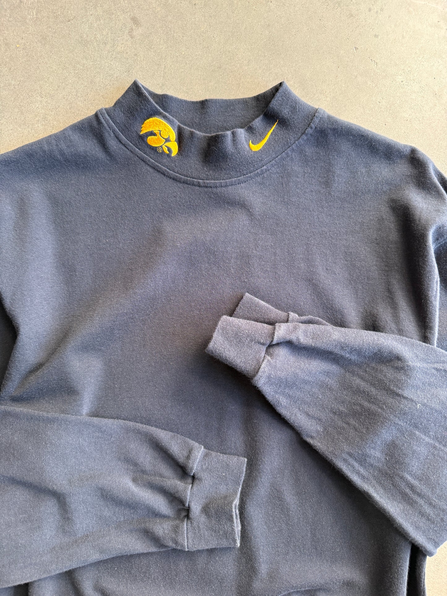 (M) Iowa Hawkeyes Nike Tee