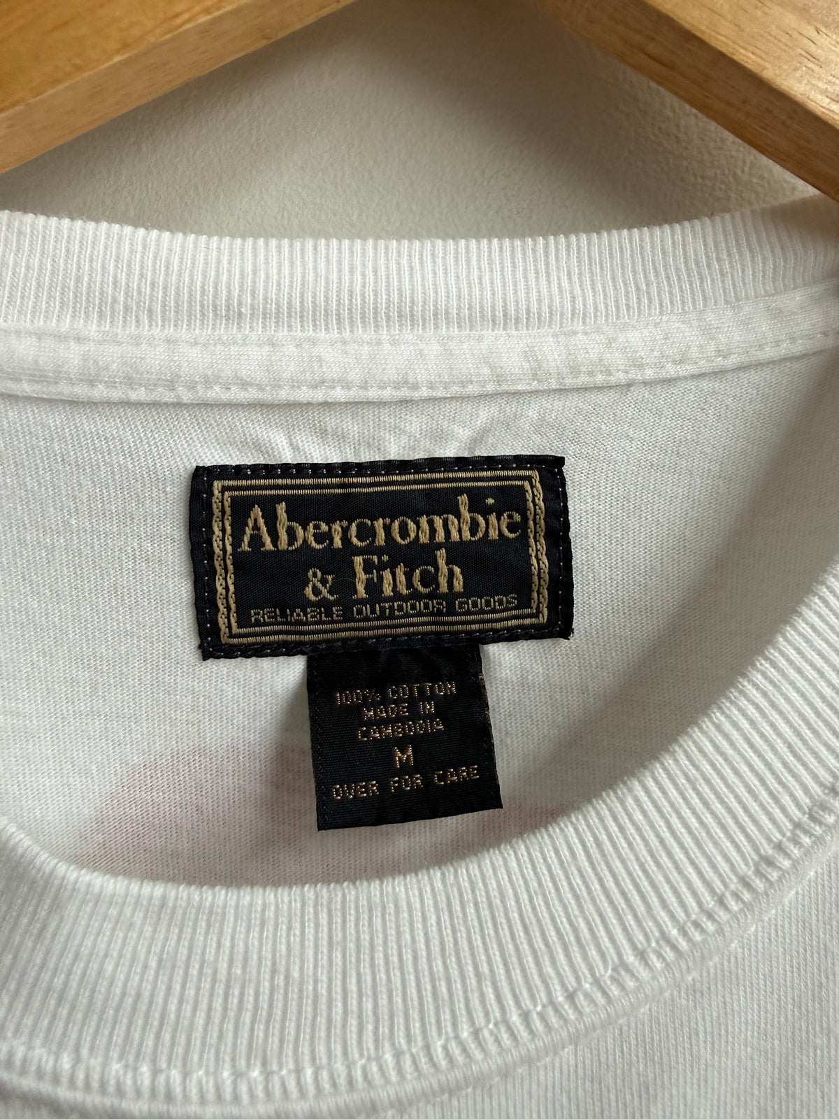 (M) Abercrombie Mermaid Tee
