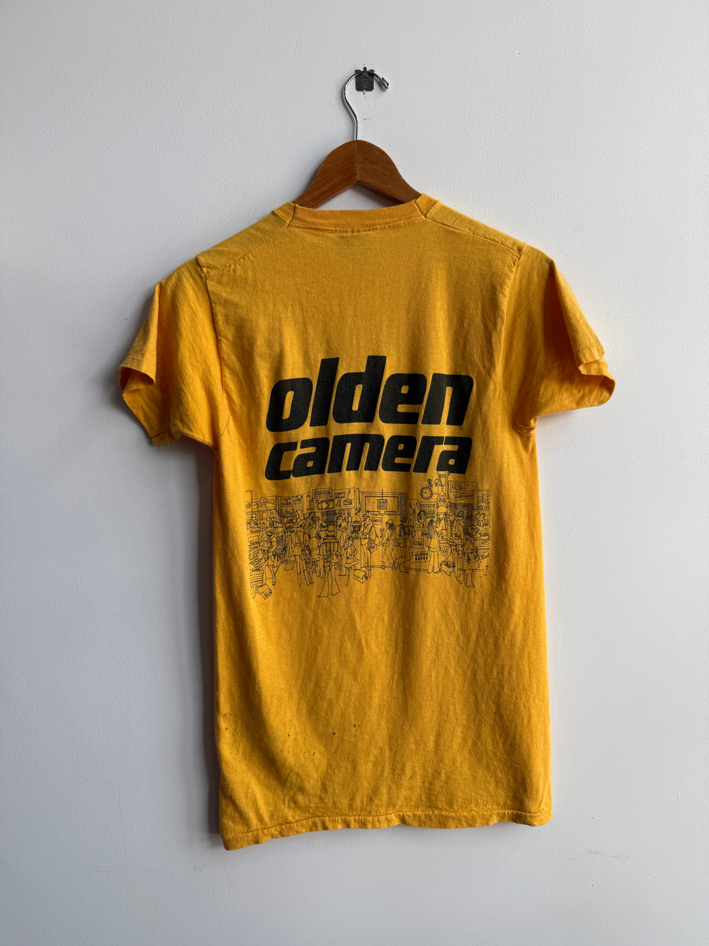 (L) Olden Camera Tee
