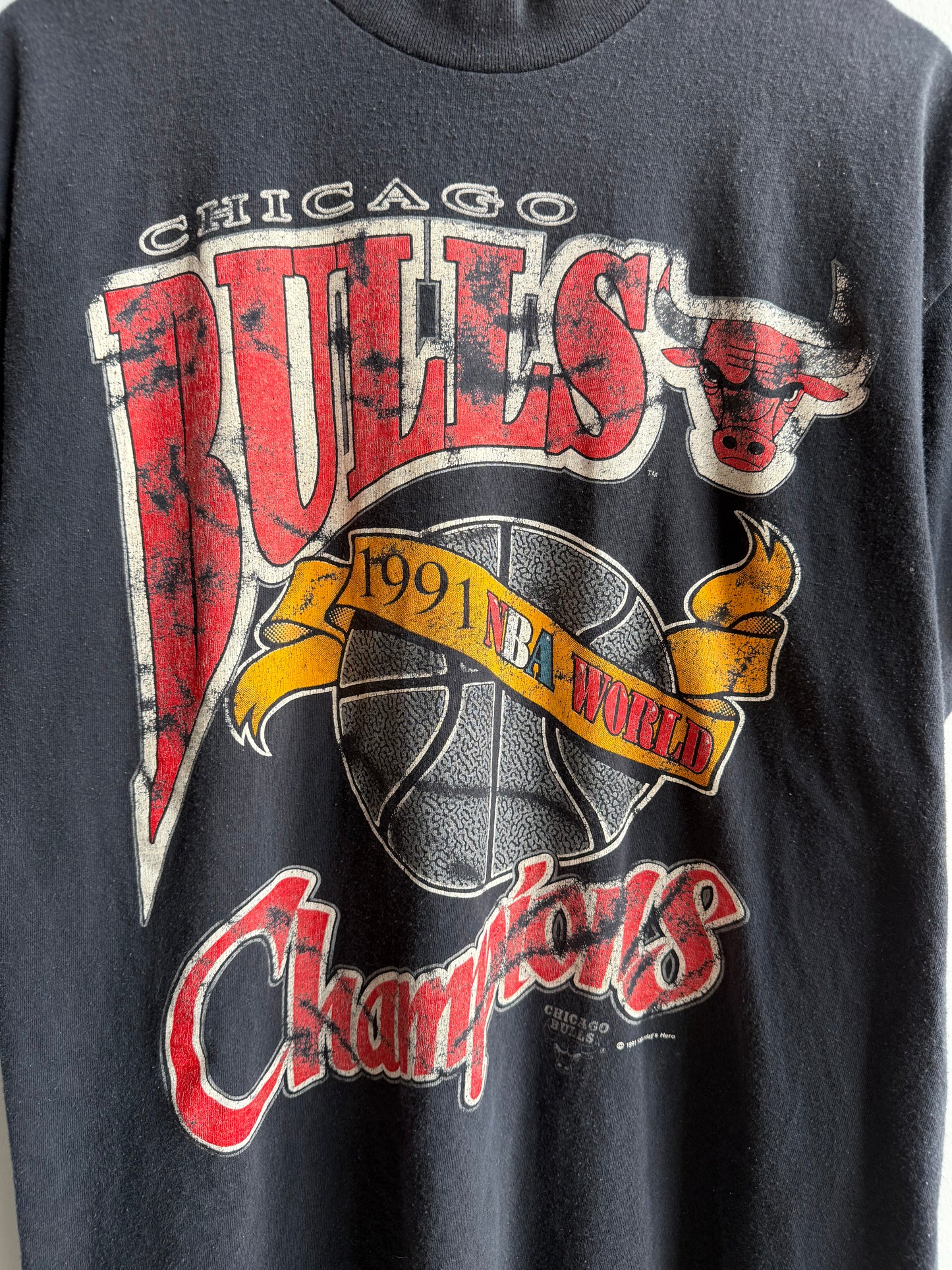 (L) 1991 Chicago Bulls Tee