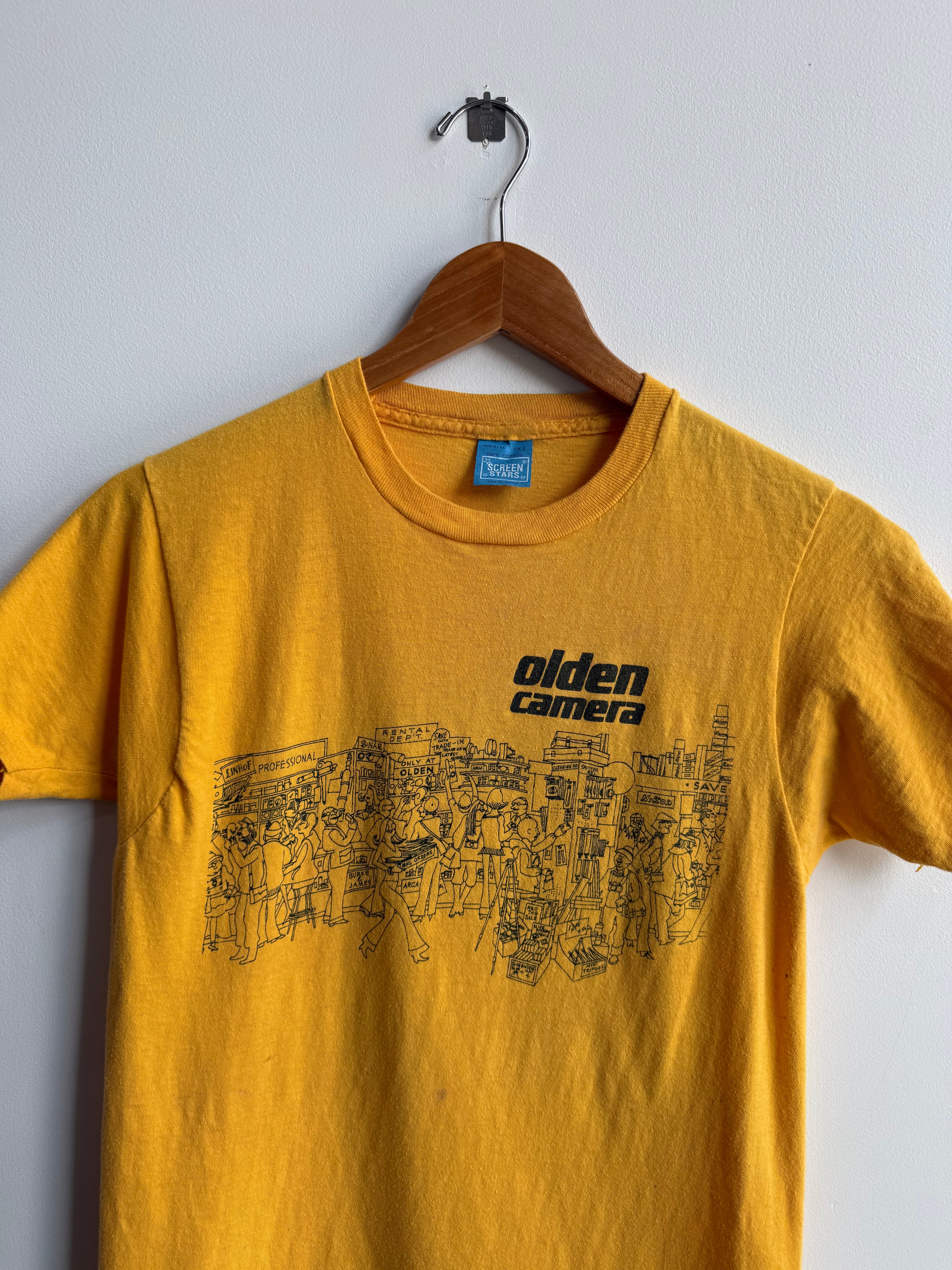 (L) Olden Camera Tee