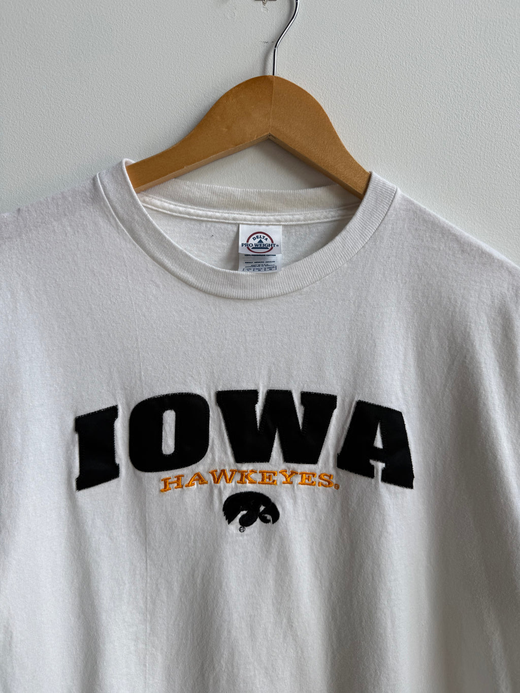 (M) Iowa Hawkeyes Tee