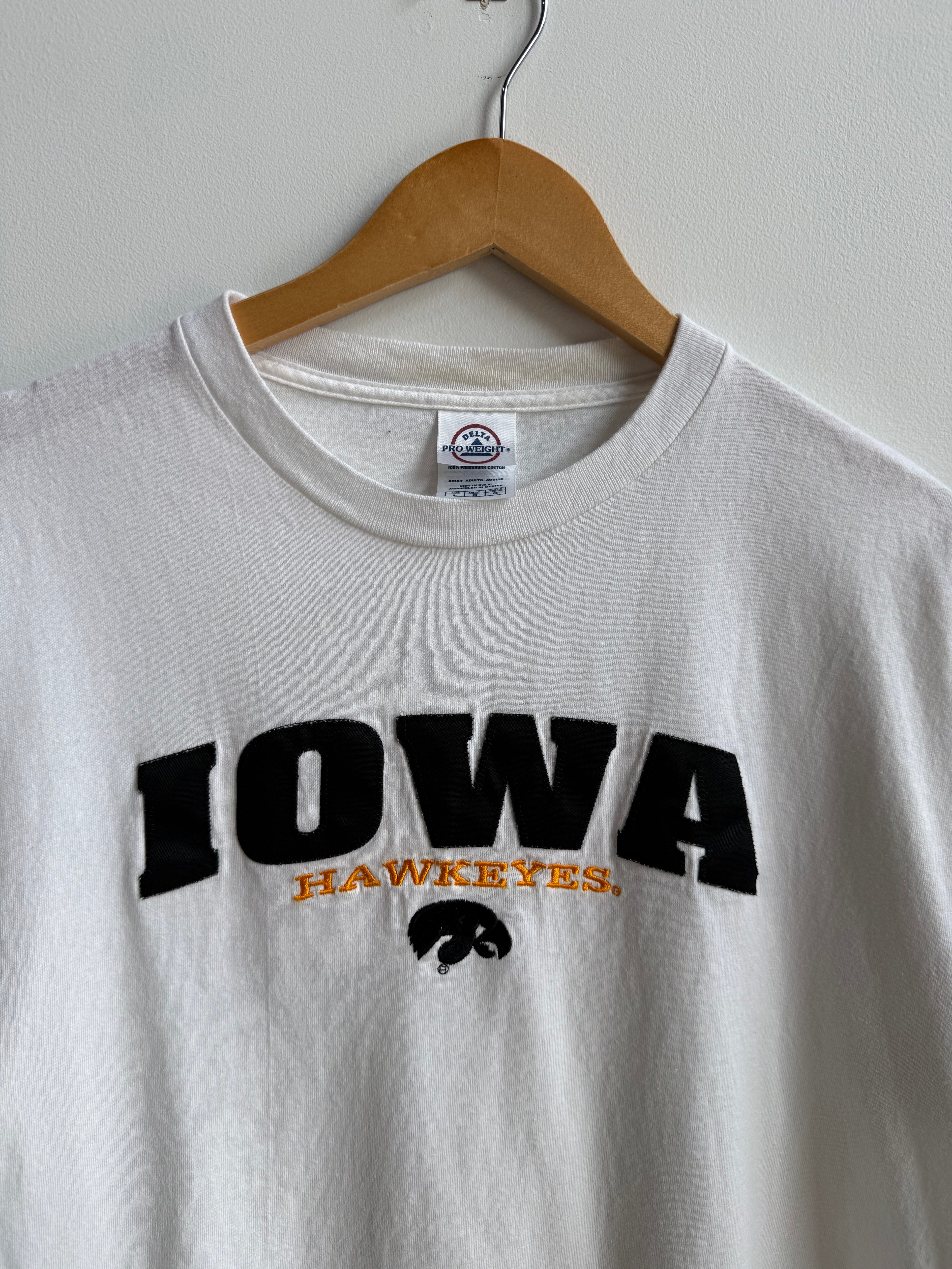 (M) Iowa Hawkeyes Tee