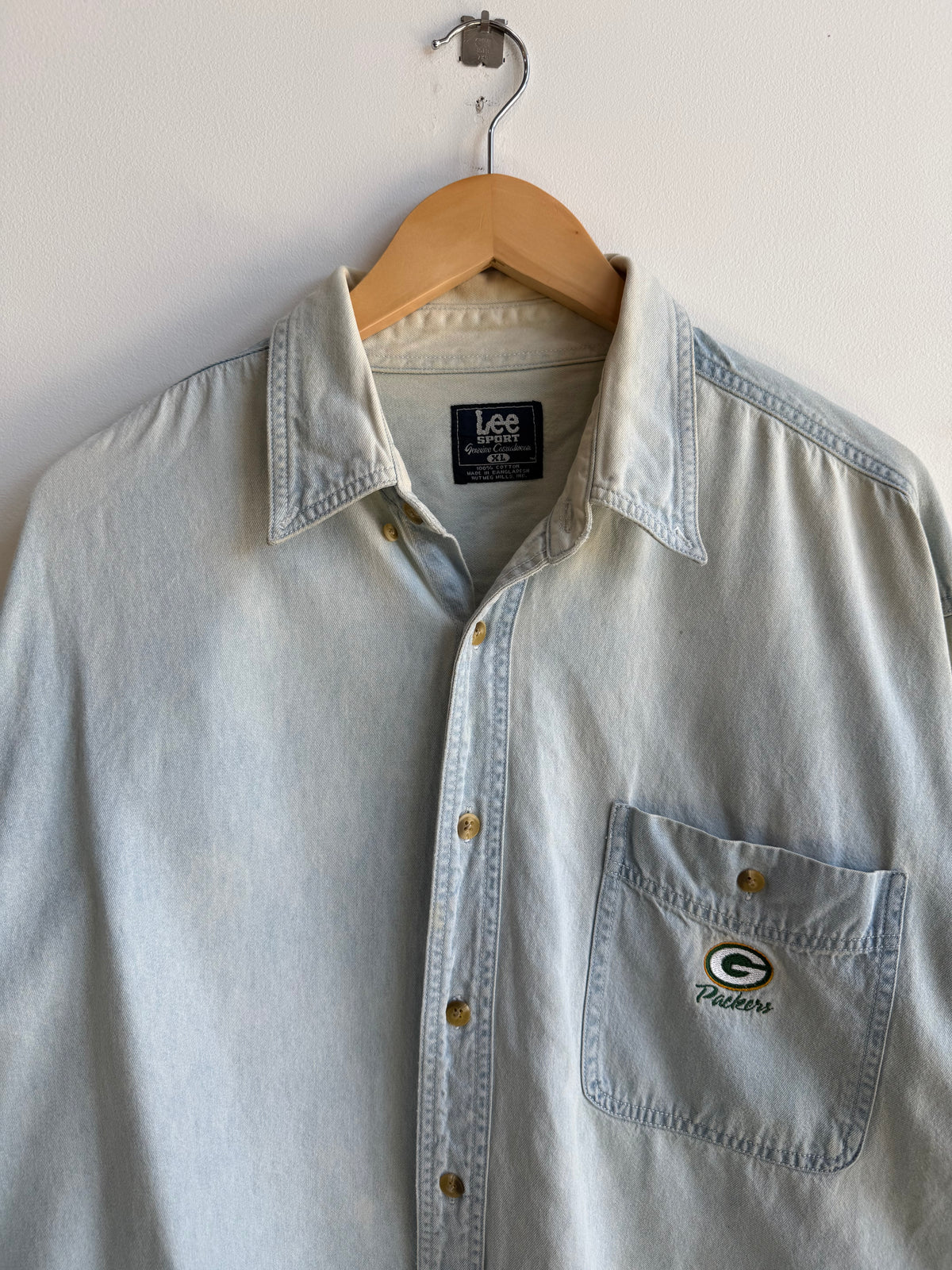 (XL) Green Bay Packers Button Up Shirt