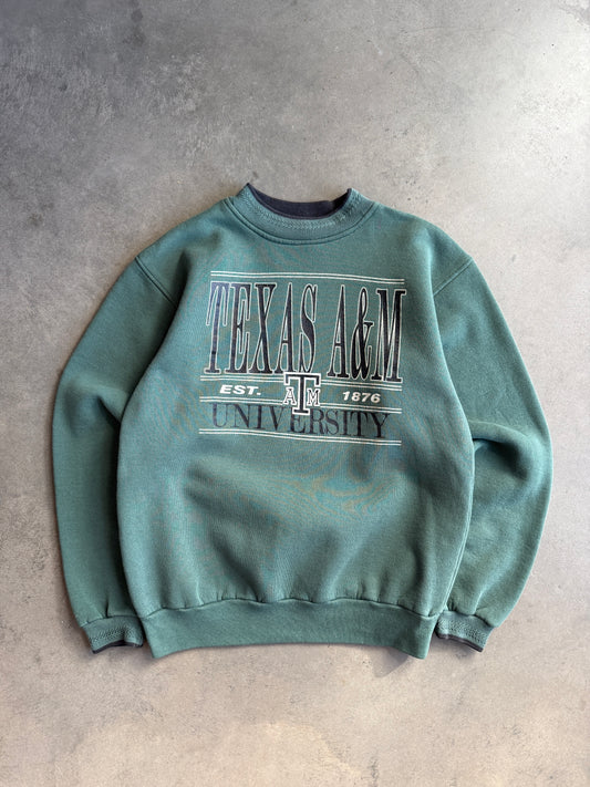 (L) Texas A&M Aggies Crew