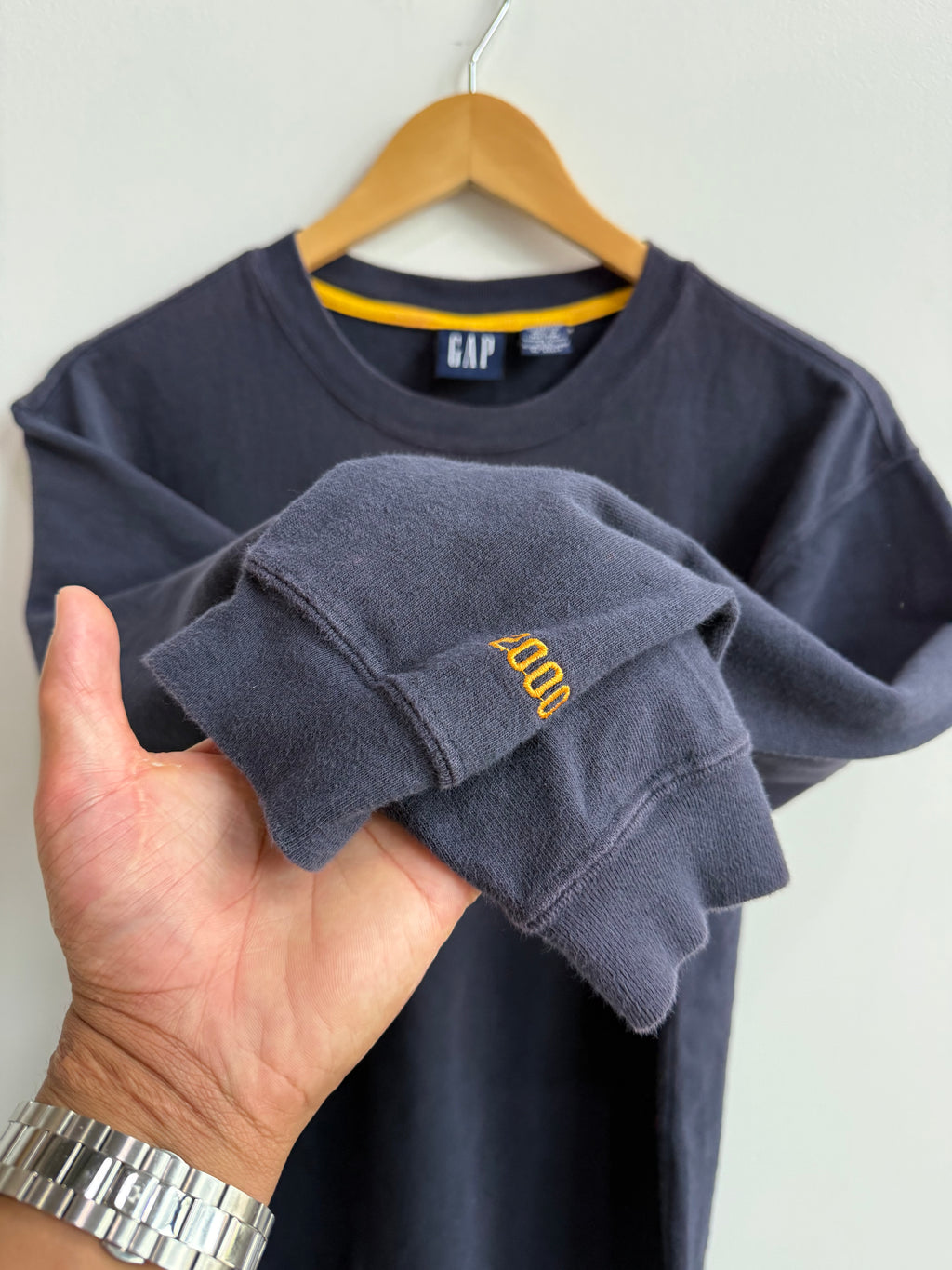 (S) Gap Athletic Tee