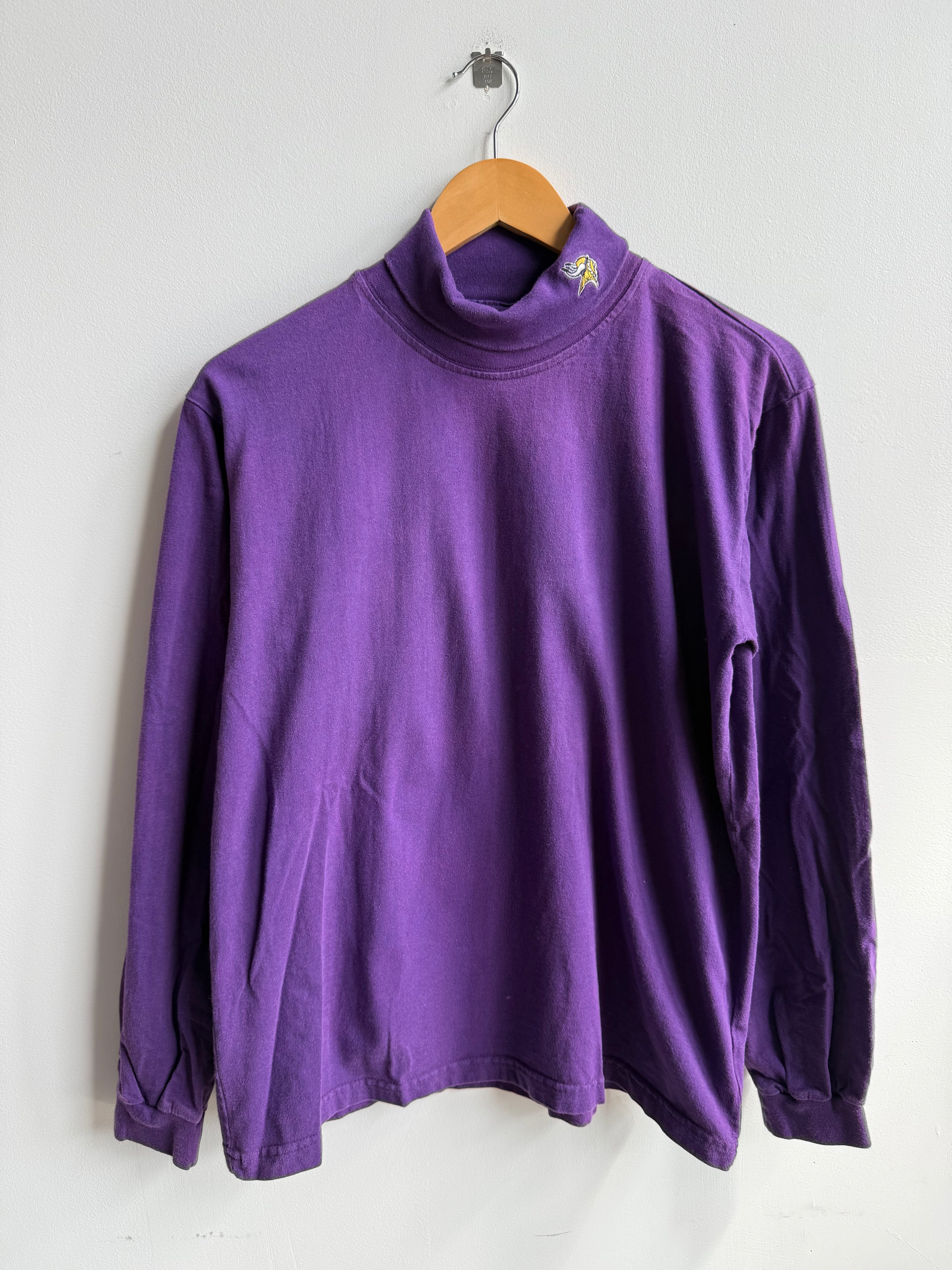(M) Minnesota Vikings Turtleneck Tee