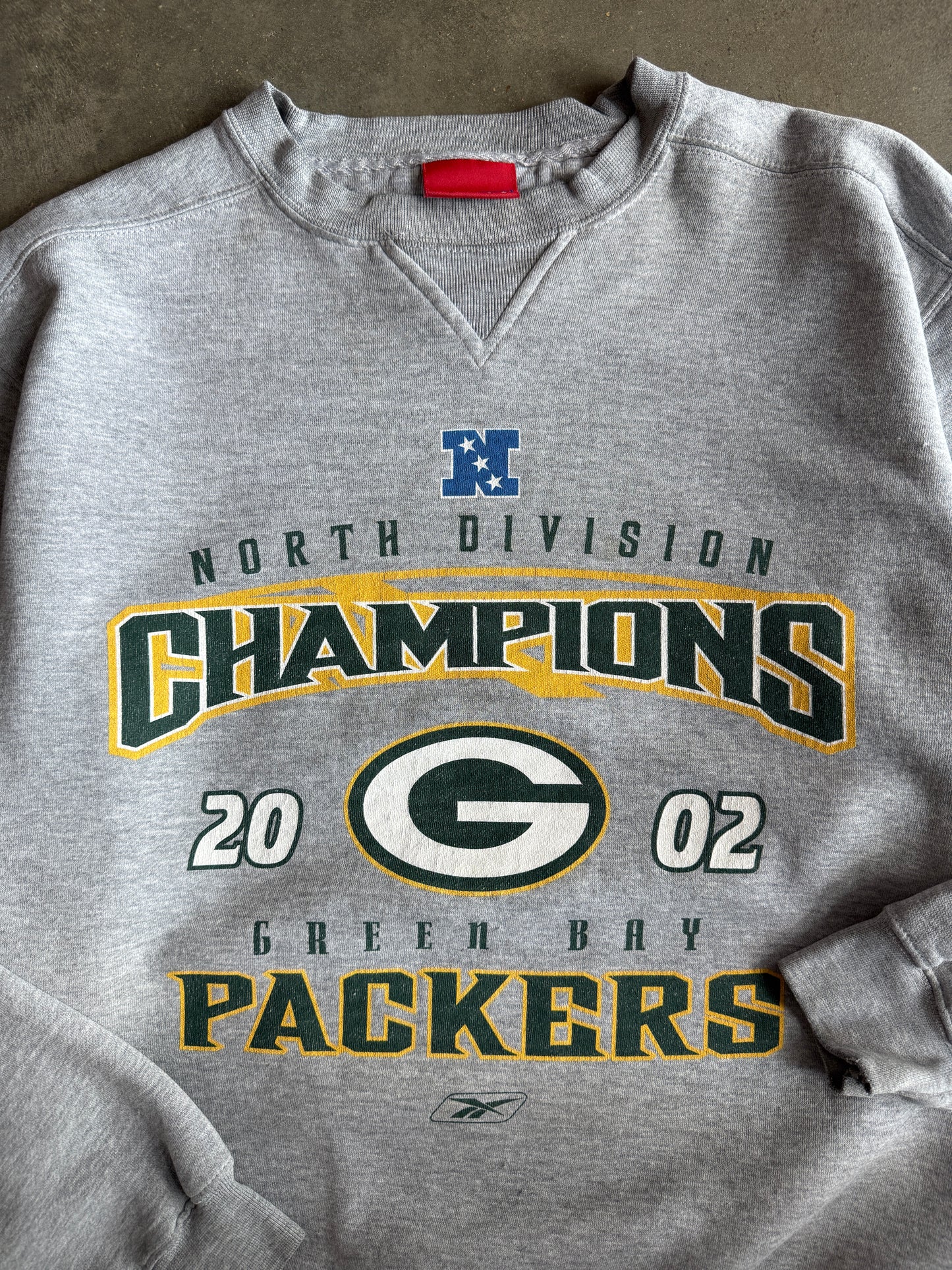 (M) 2002 Green Bay Packers Crew