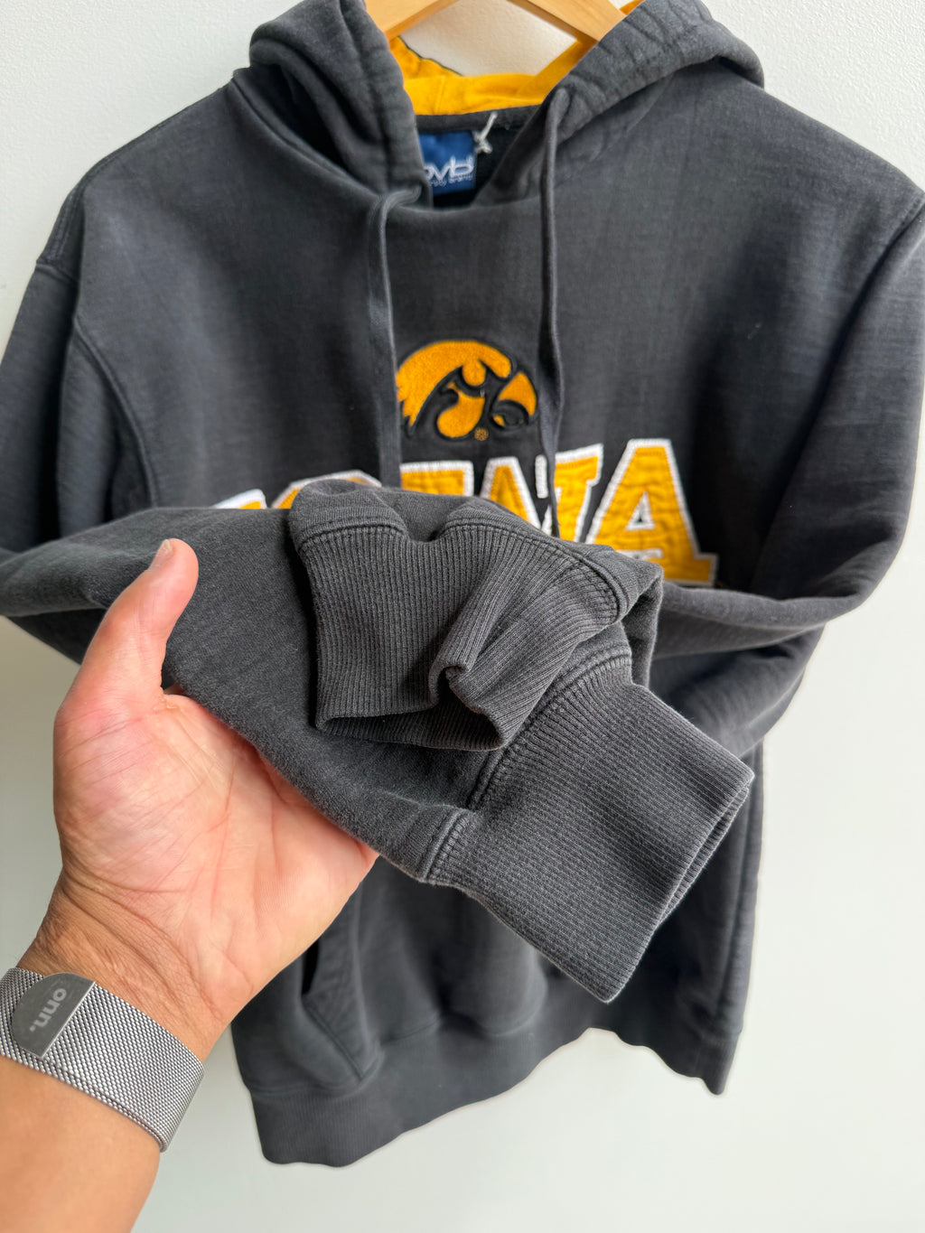 (S) Iowa Hawkeyes Hoodie