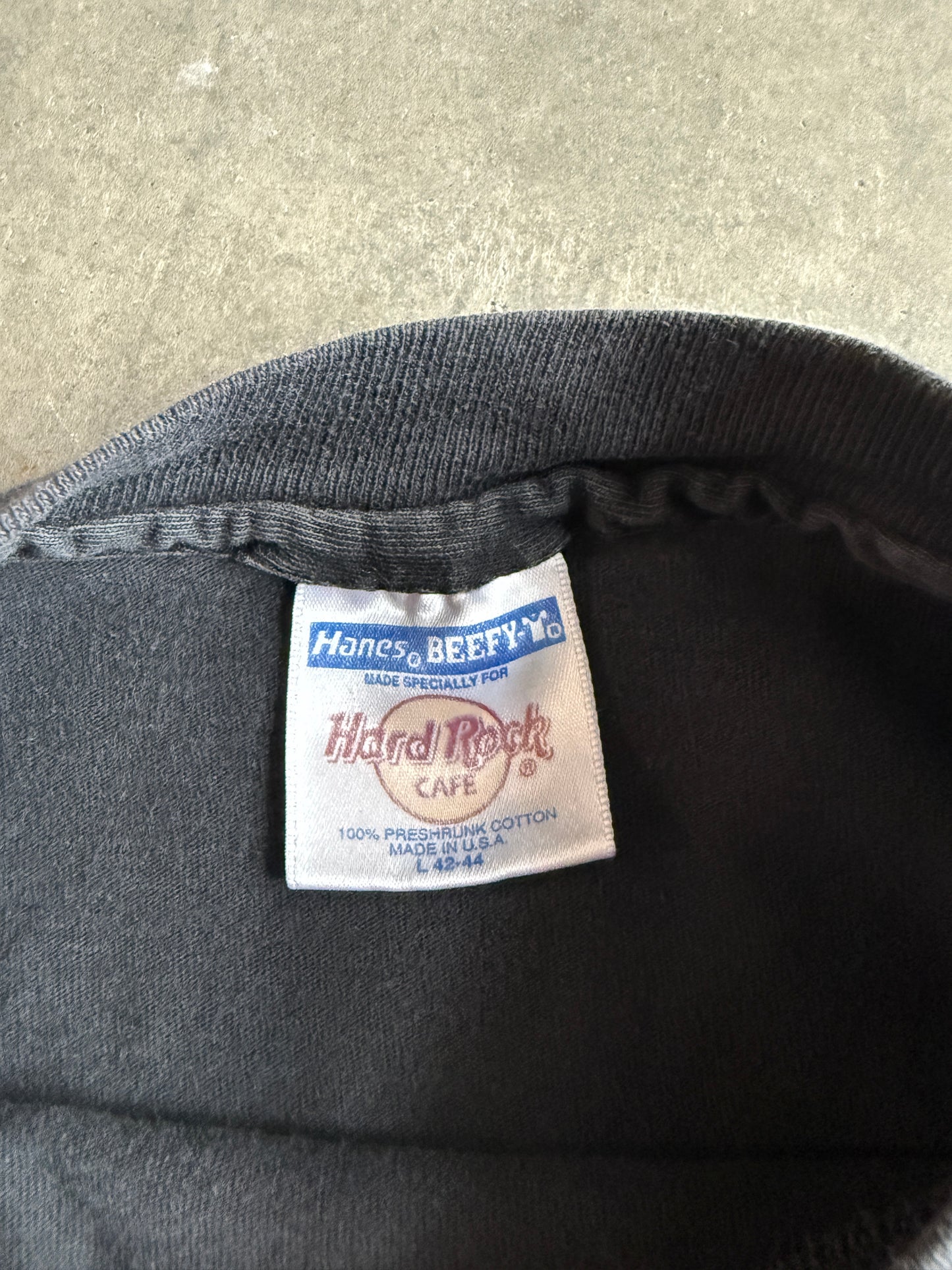 (L) Hard Rock Tee