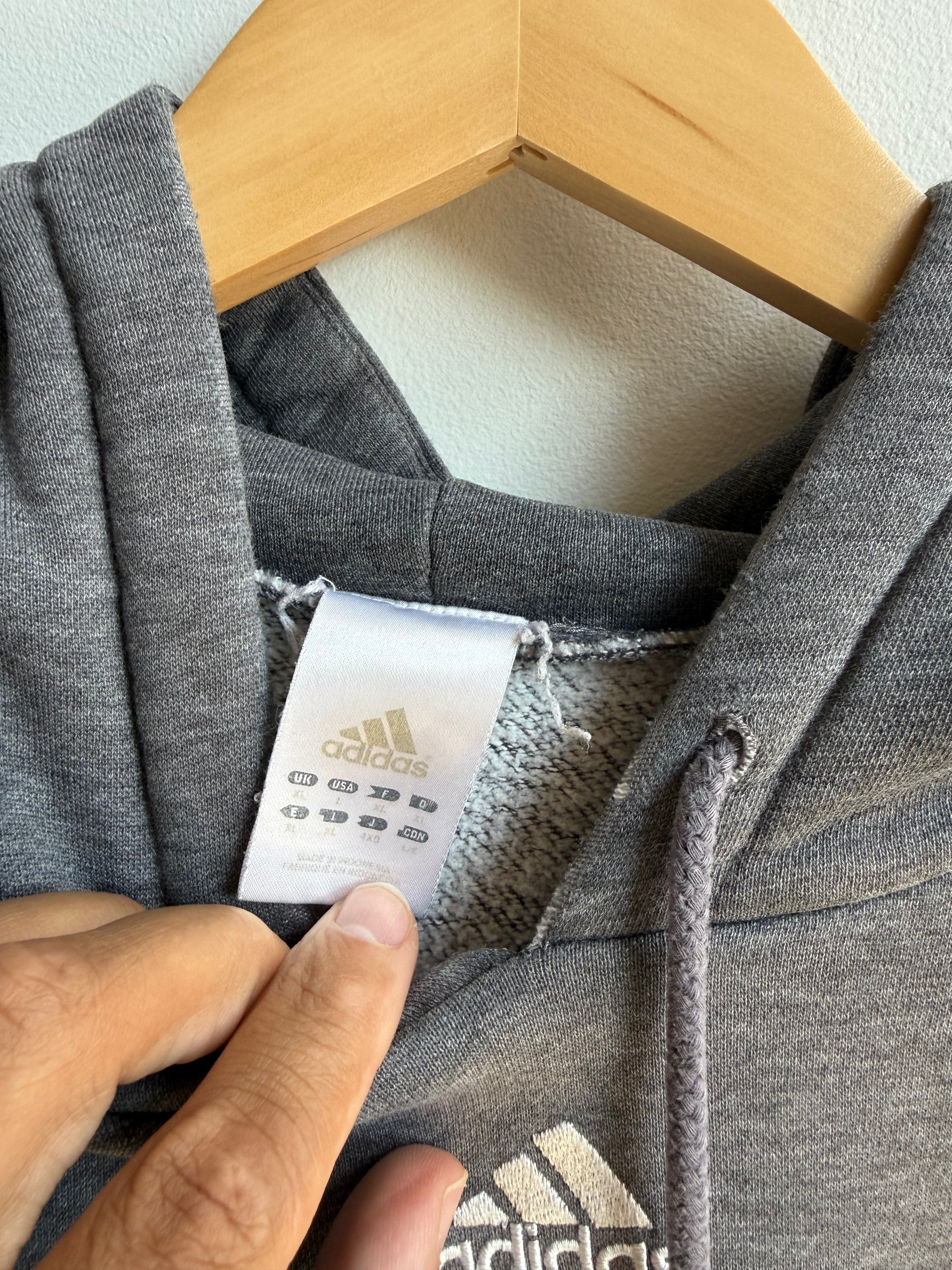 (L) Adidas Hoodie