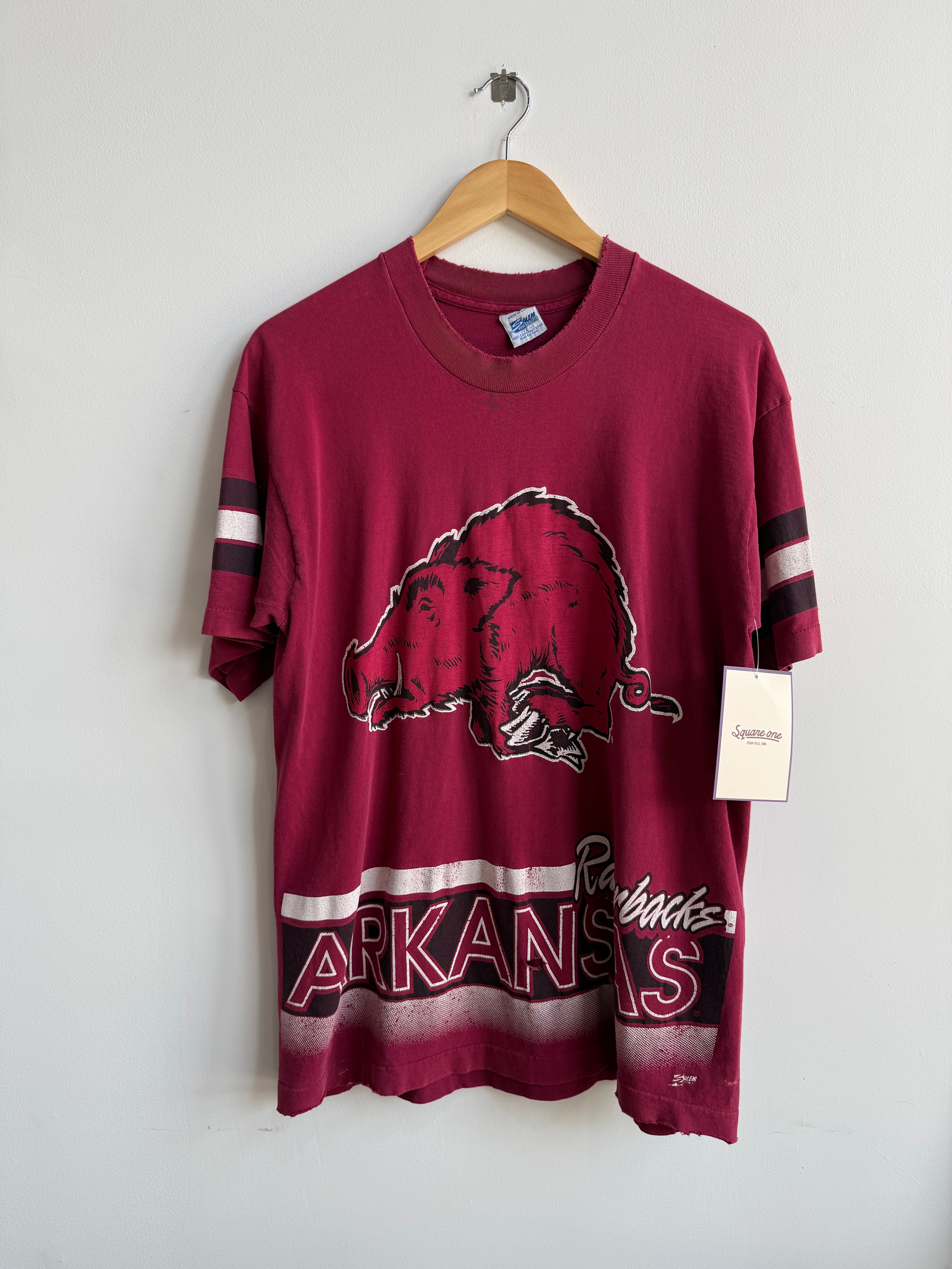 (L) Arkansas Razorbacks Tee