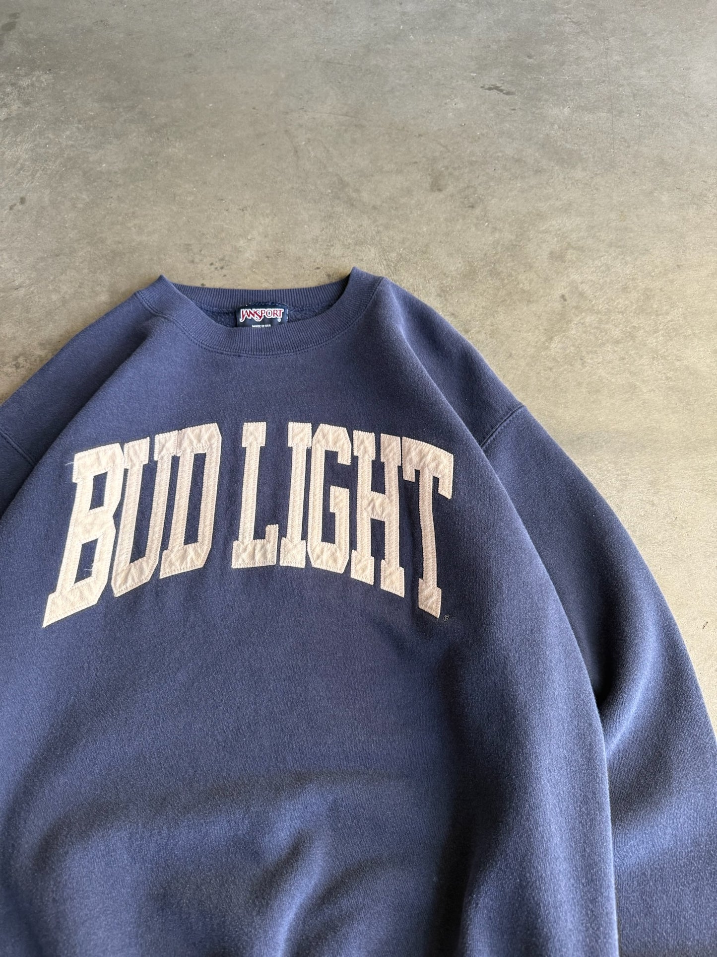 (M) Bud Light Crew