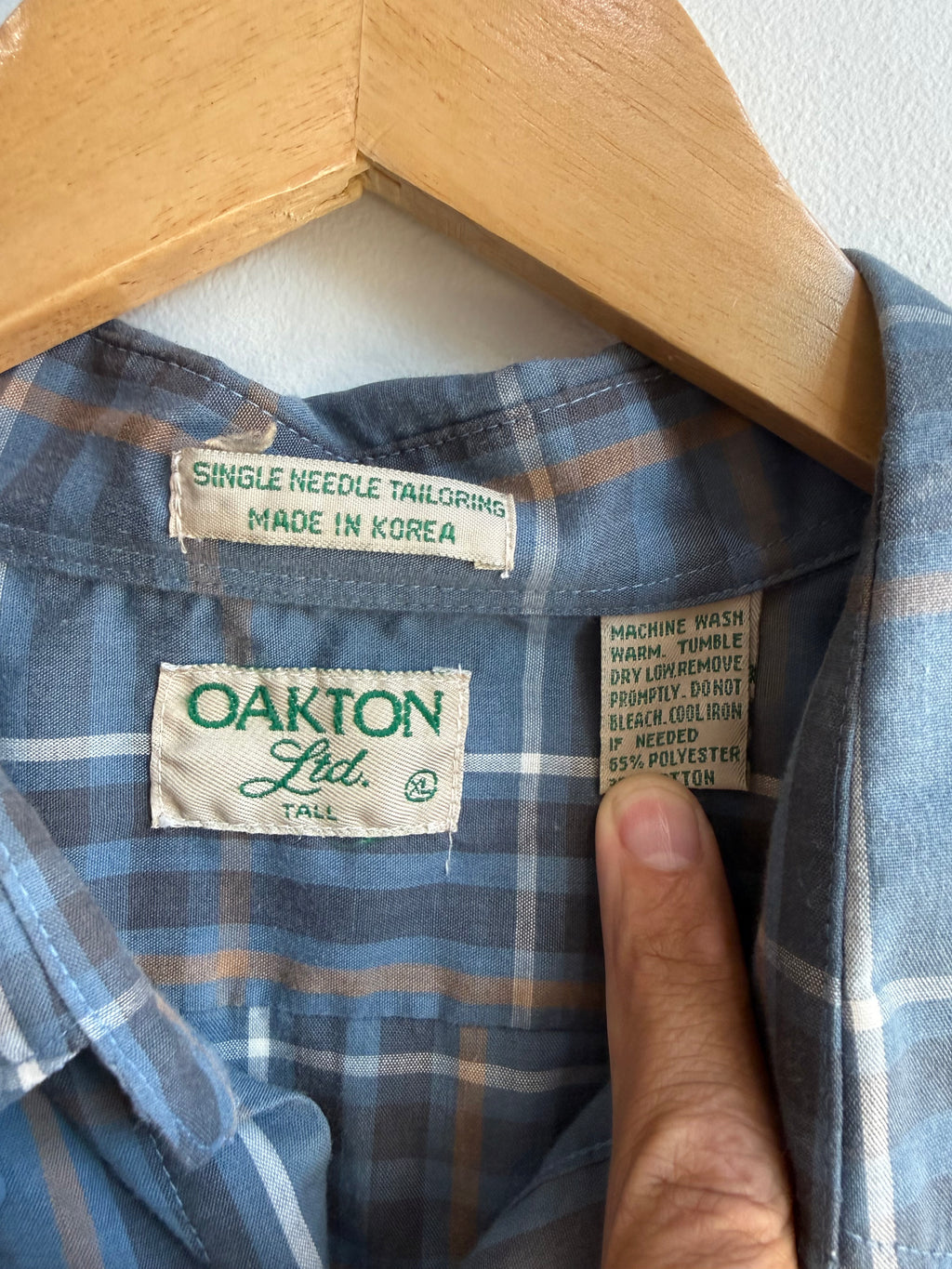 (XL) Oakton Button Up Shirt