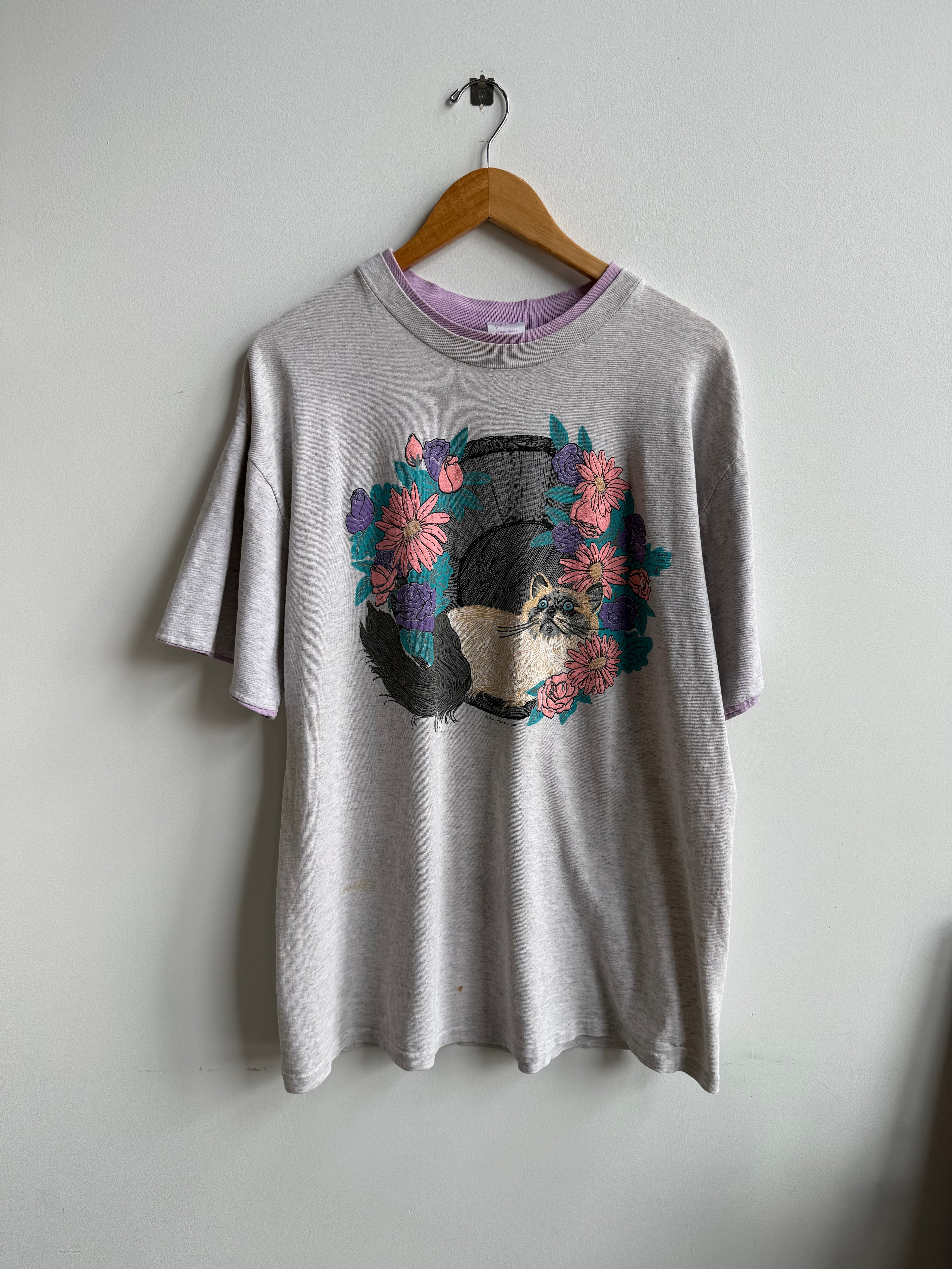 (XL) Cats and Flower Tee