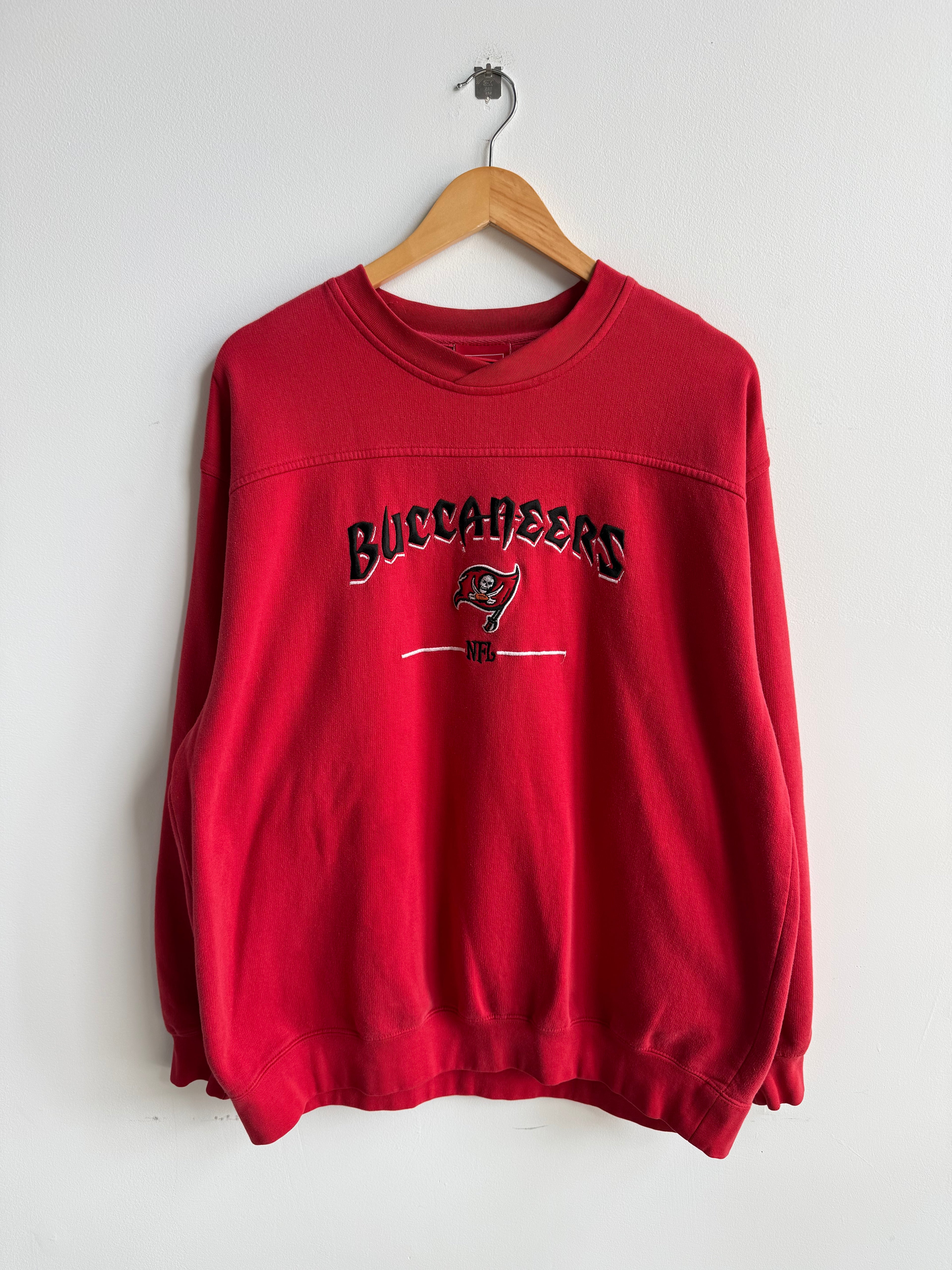 (XL) Tampa Bay Buccaneers Crew