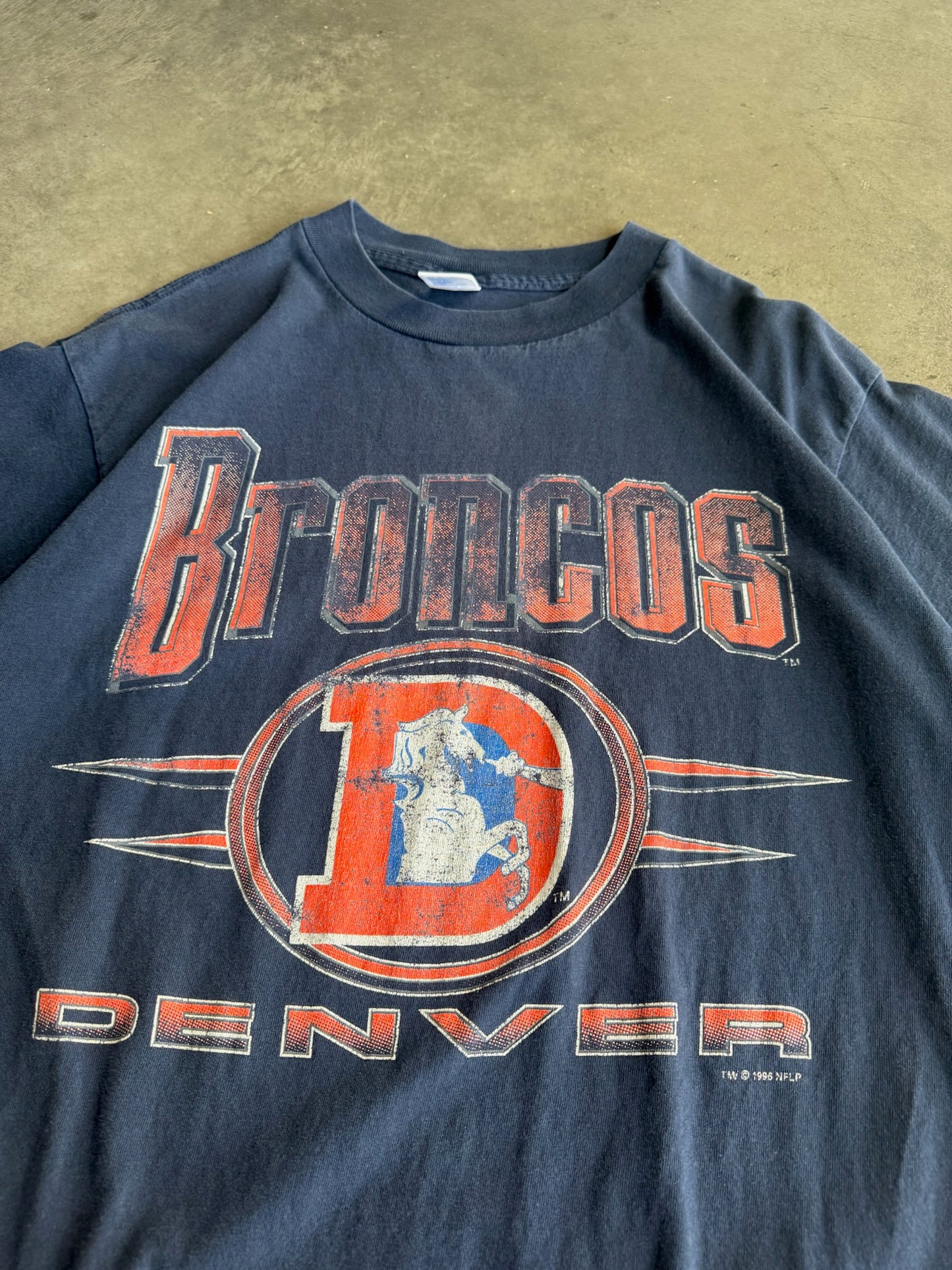 (XL) Denver Broncos Tee