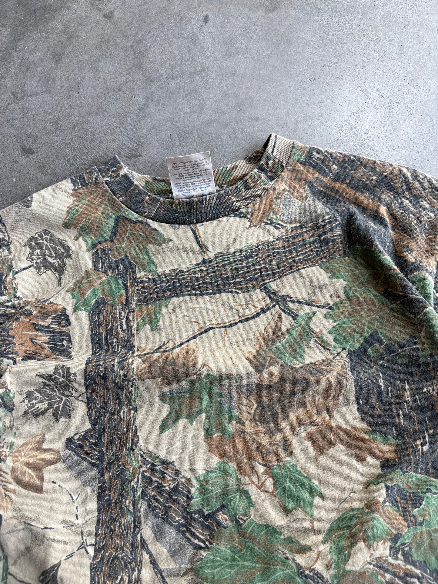 (M) Camo Tee