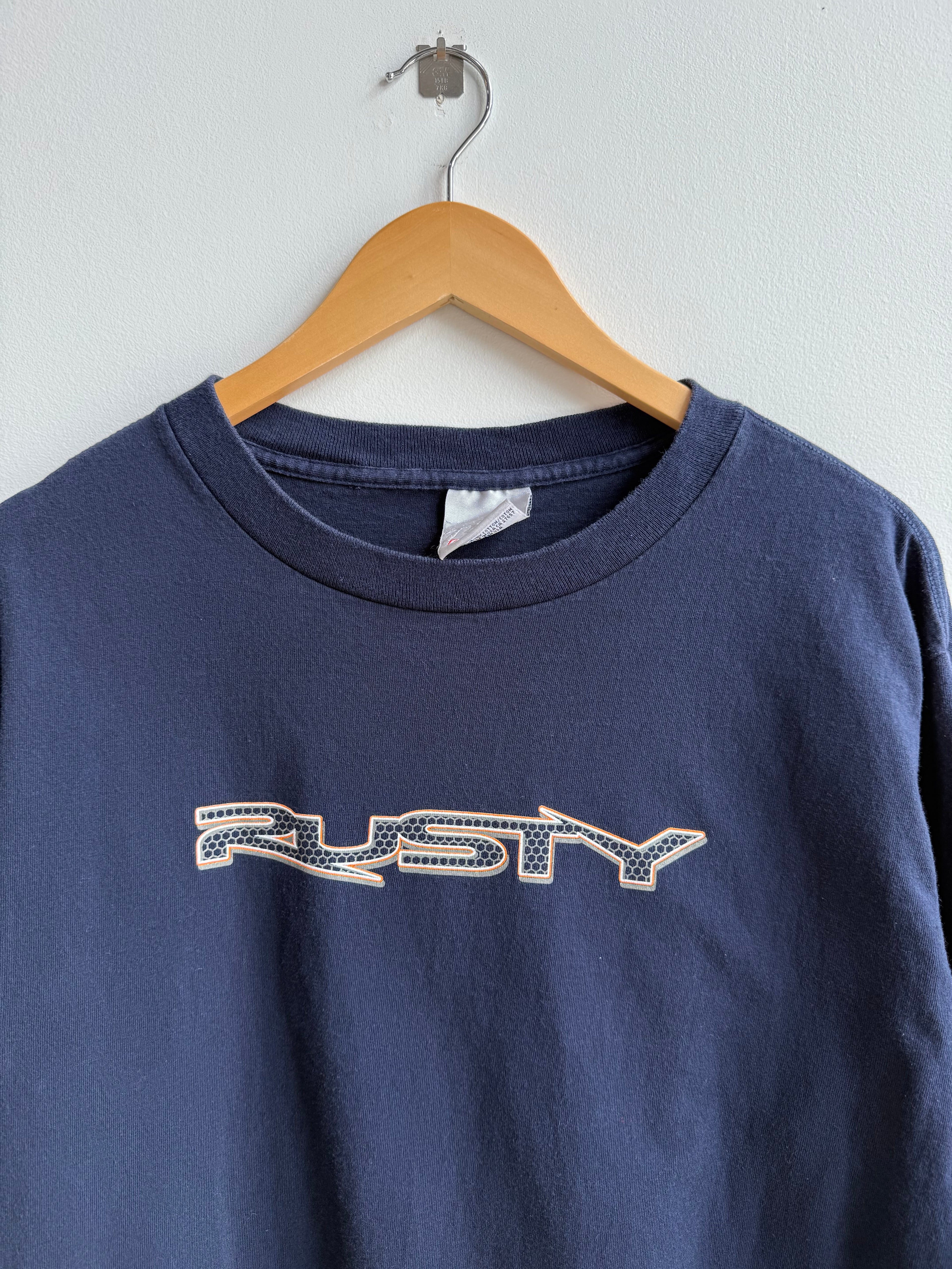 (M) Rusty Long Sleeve Tee