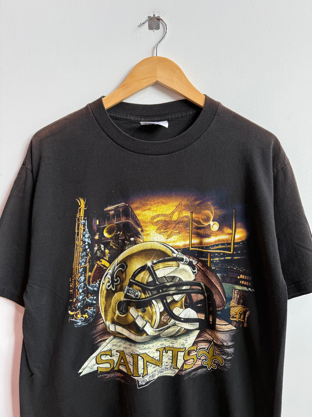 (L) New Orleans Saints Tee