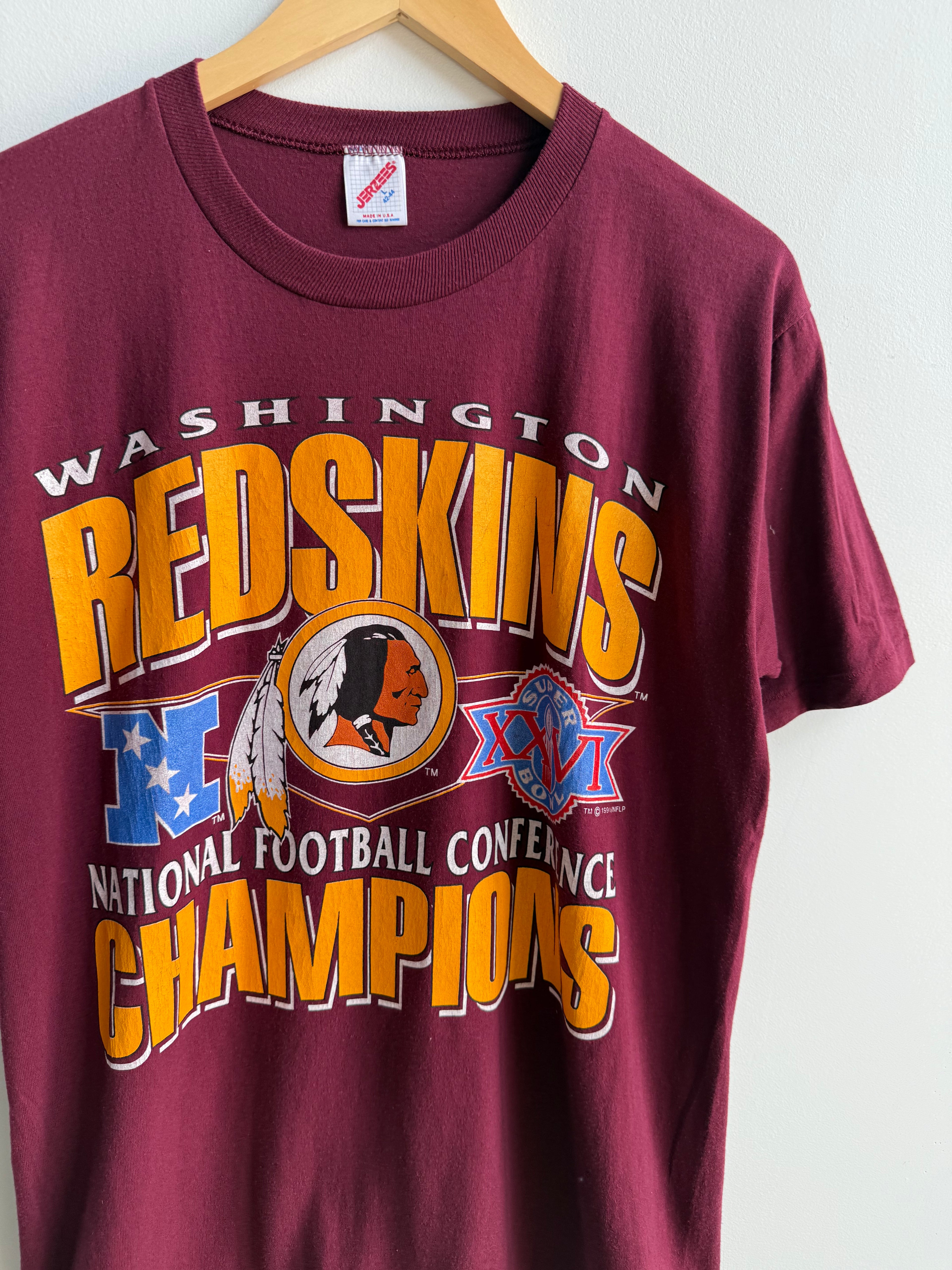 (L) Washington Redskins Football Tee