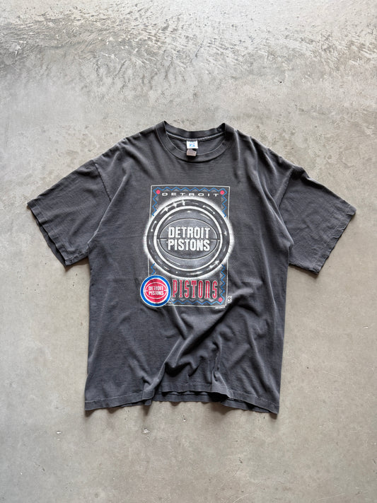 (XL) Detroit Pistons Tee