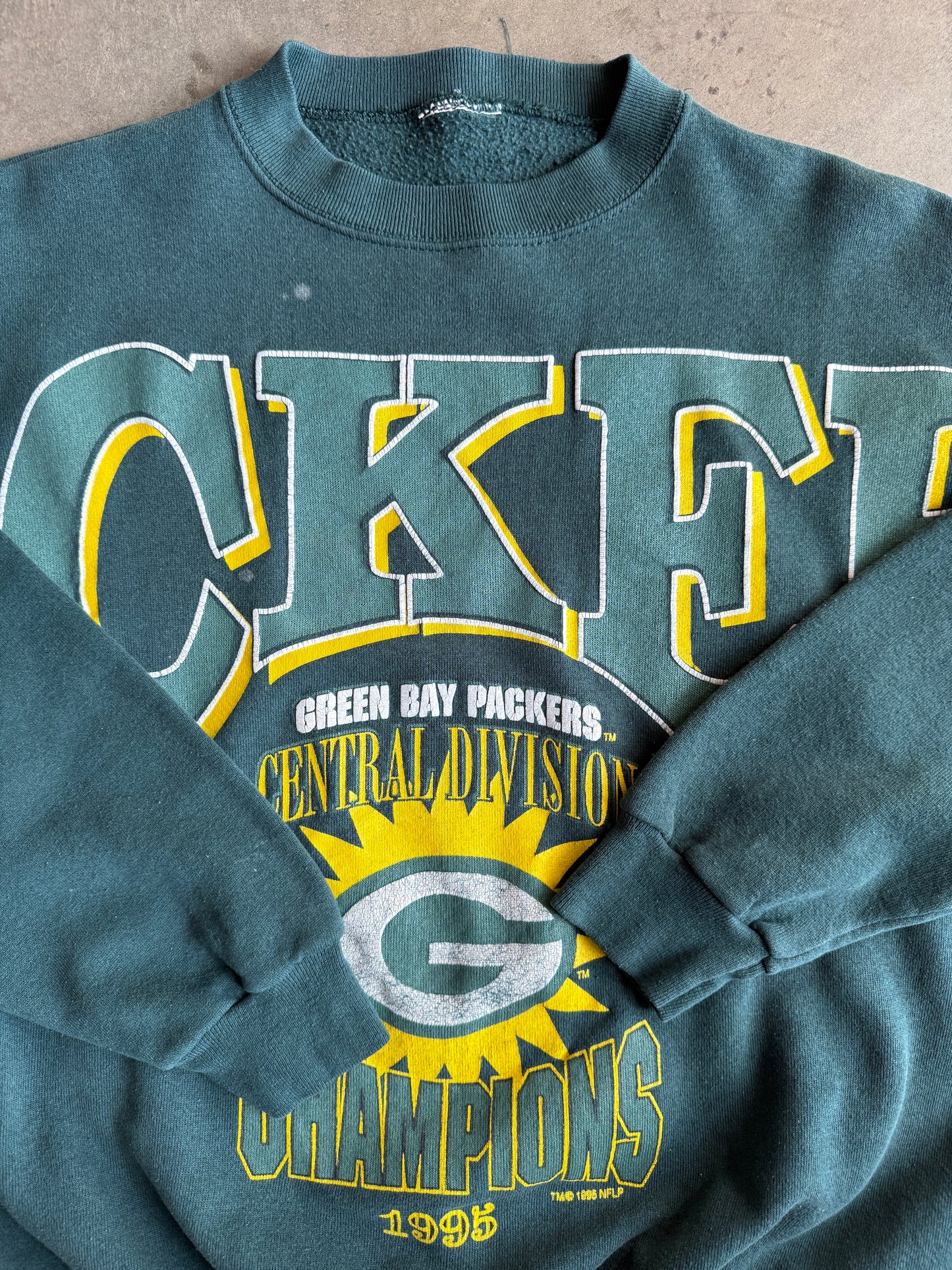 (M/L) Green Bay Packers Spellout Crew