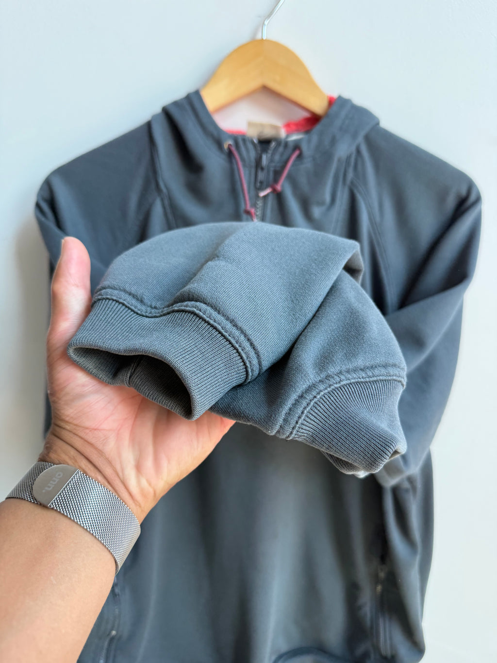 (M) Nike Hoodie