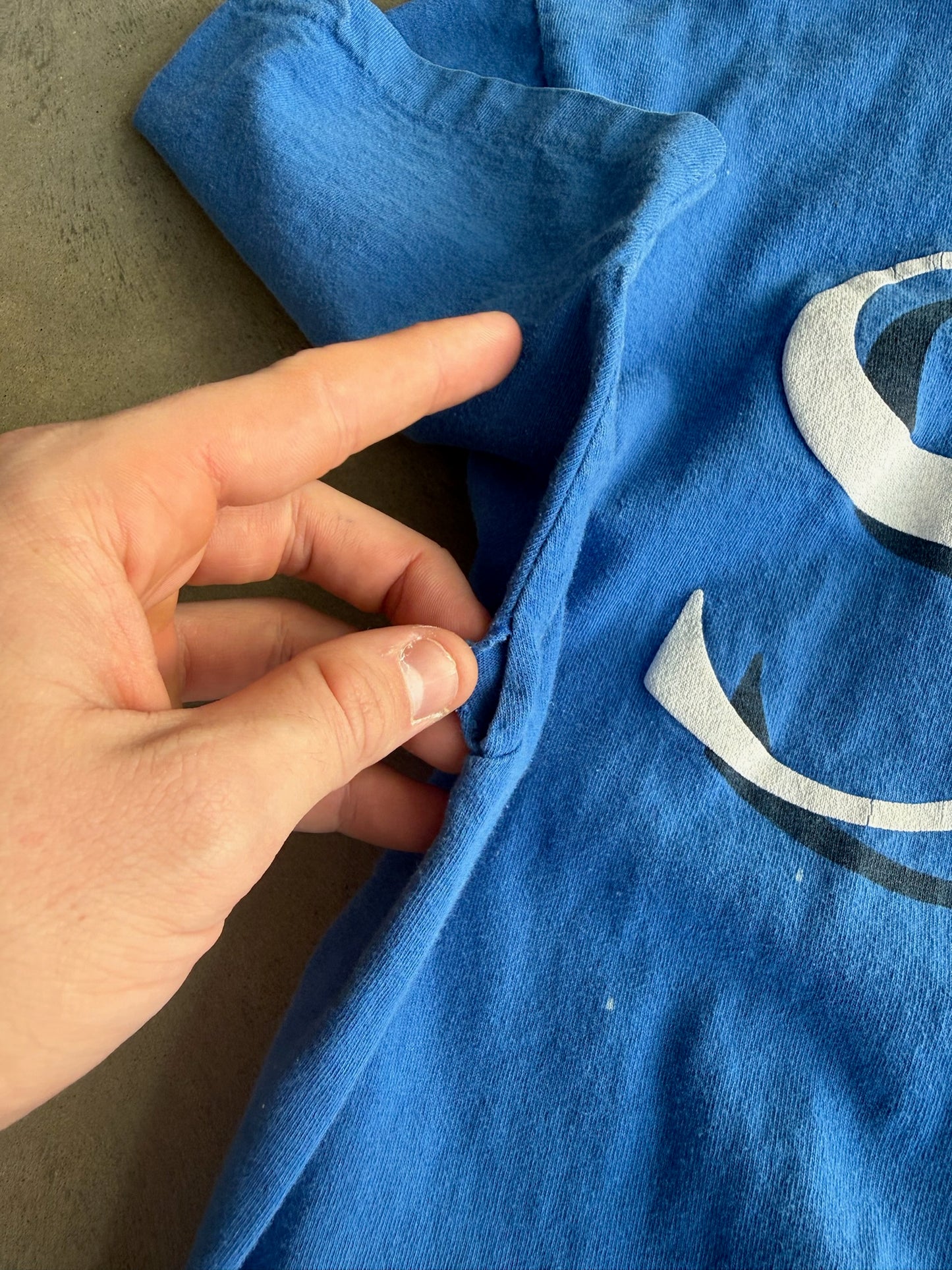 (XL) Saint Louis Tee